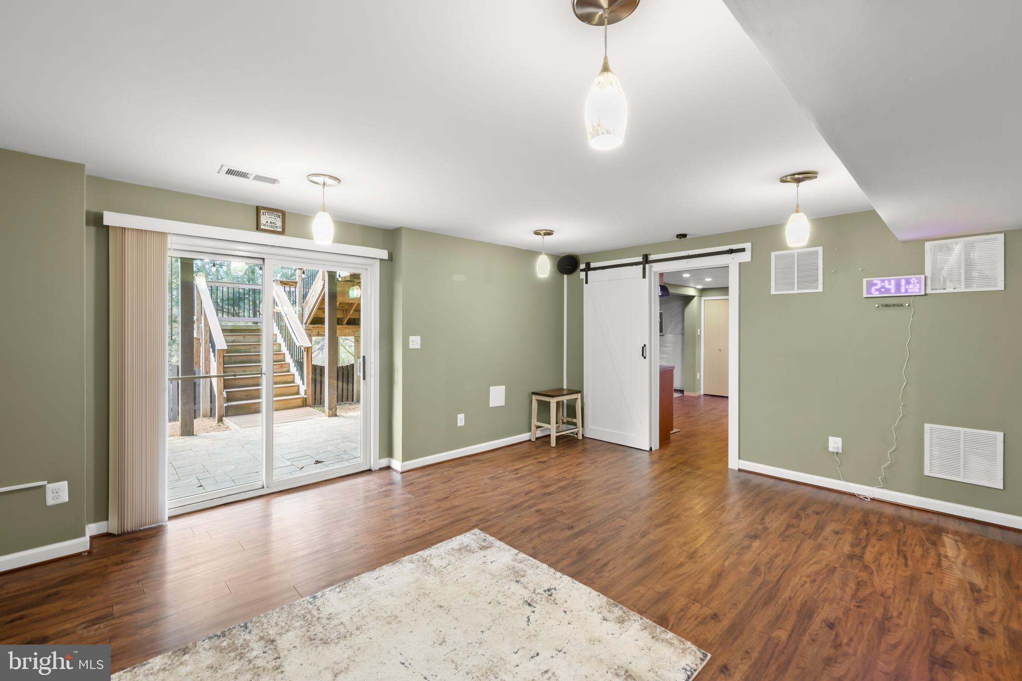 RED BUD RUN - Residential