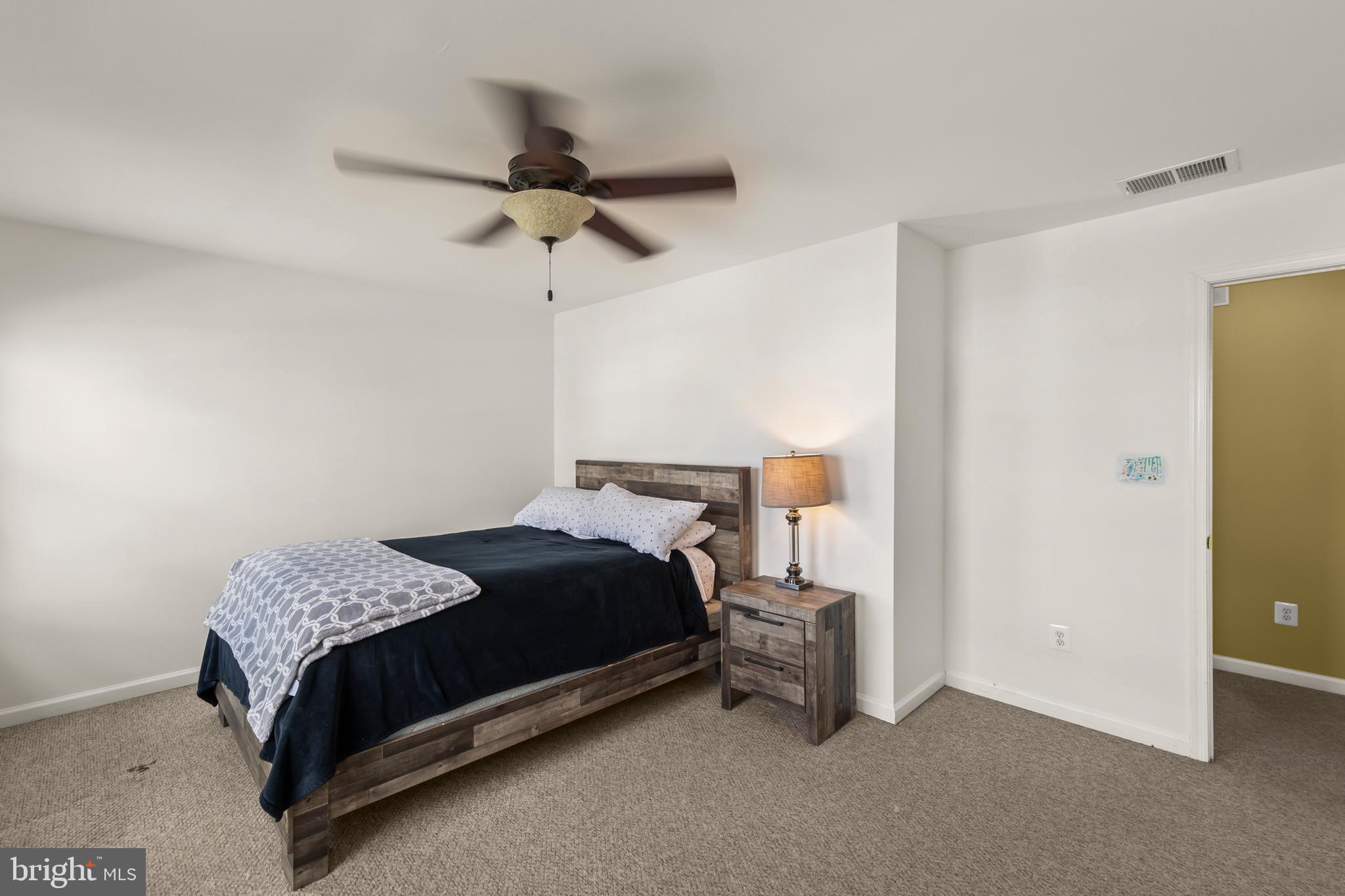 RED BUD RUN - Residential