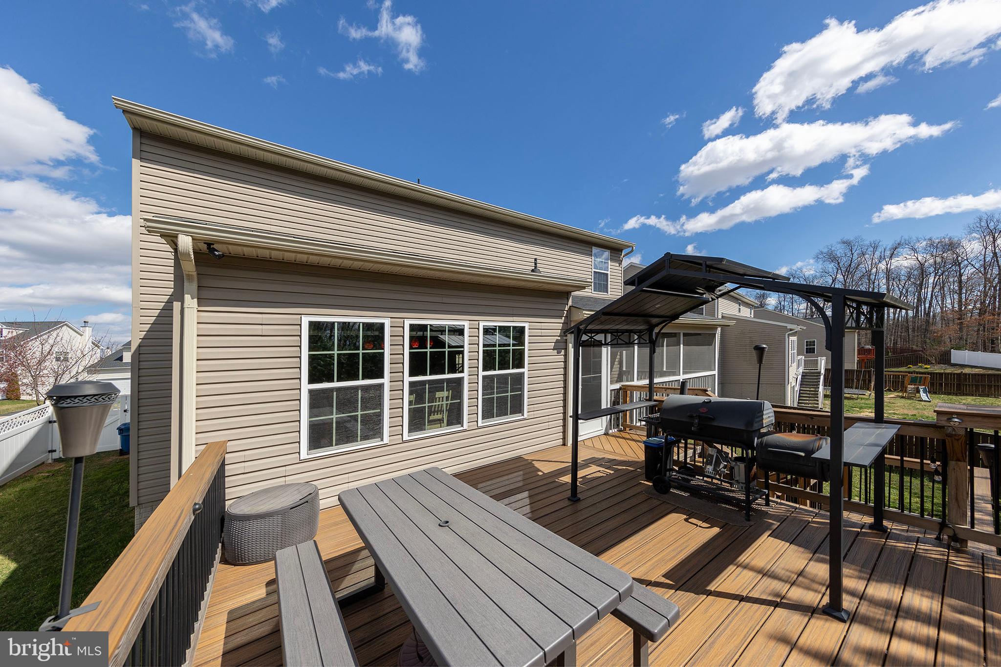 RED BUD RUN - Residential