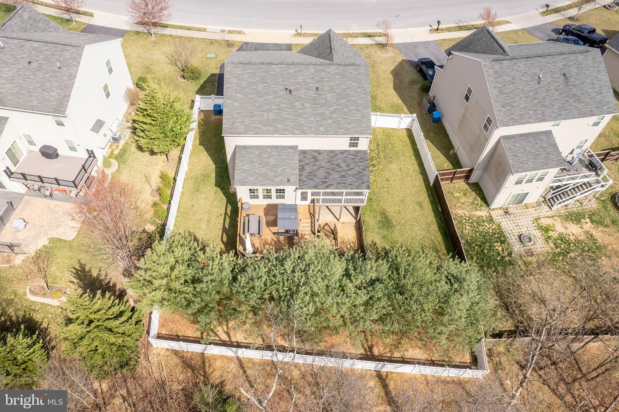 RED BUD RUN - Residential