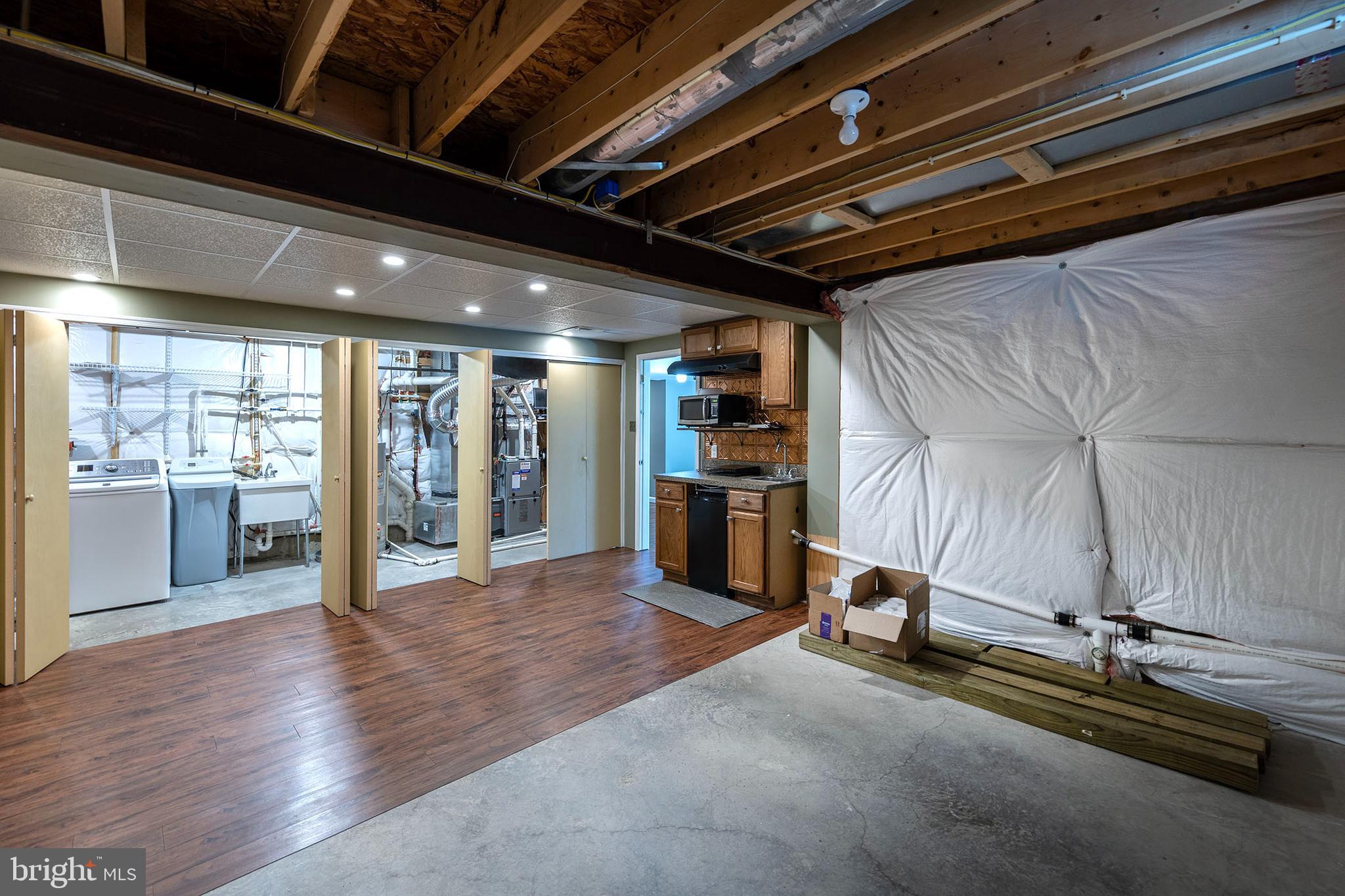 RED BUD RUN - Residential