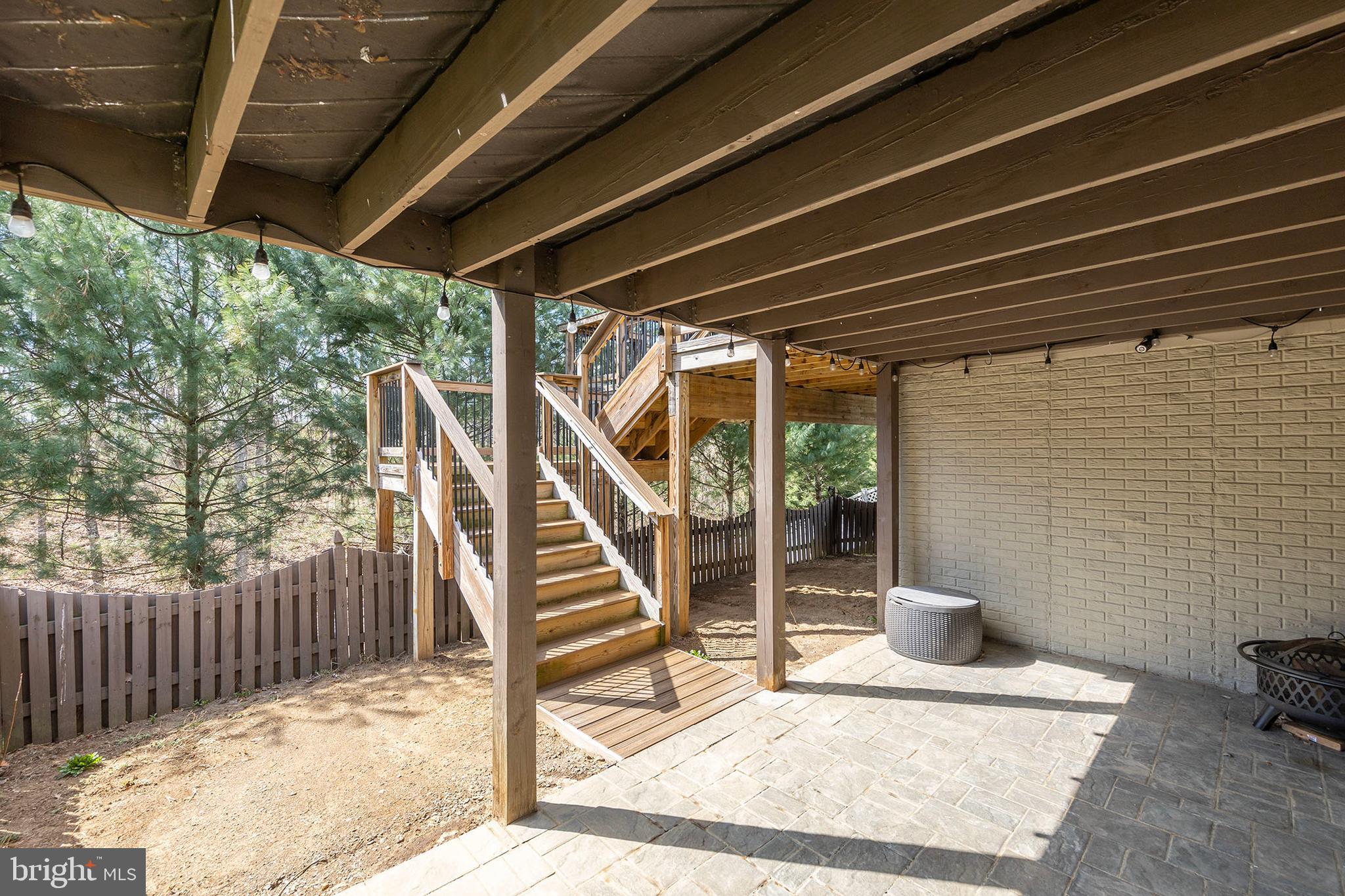 RED BUD RUN - Residential