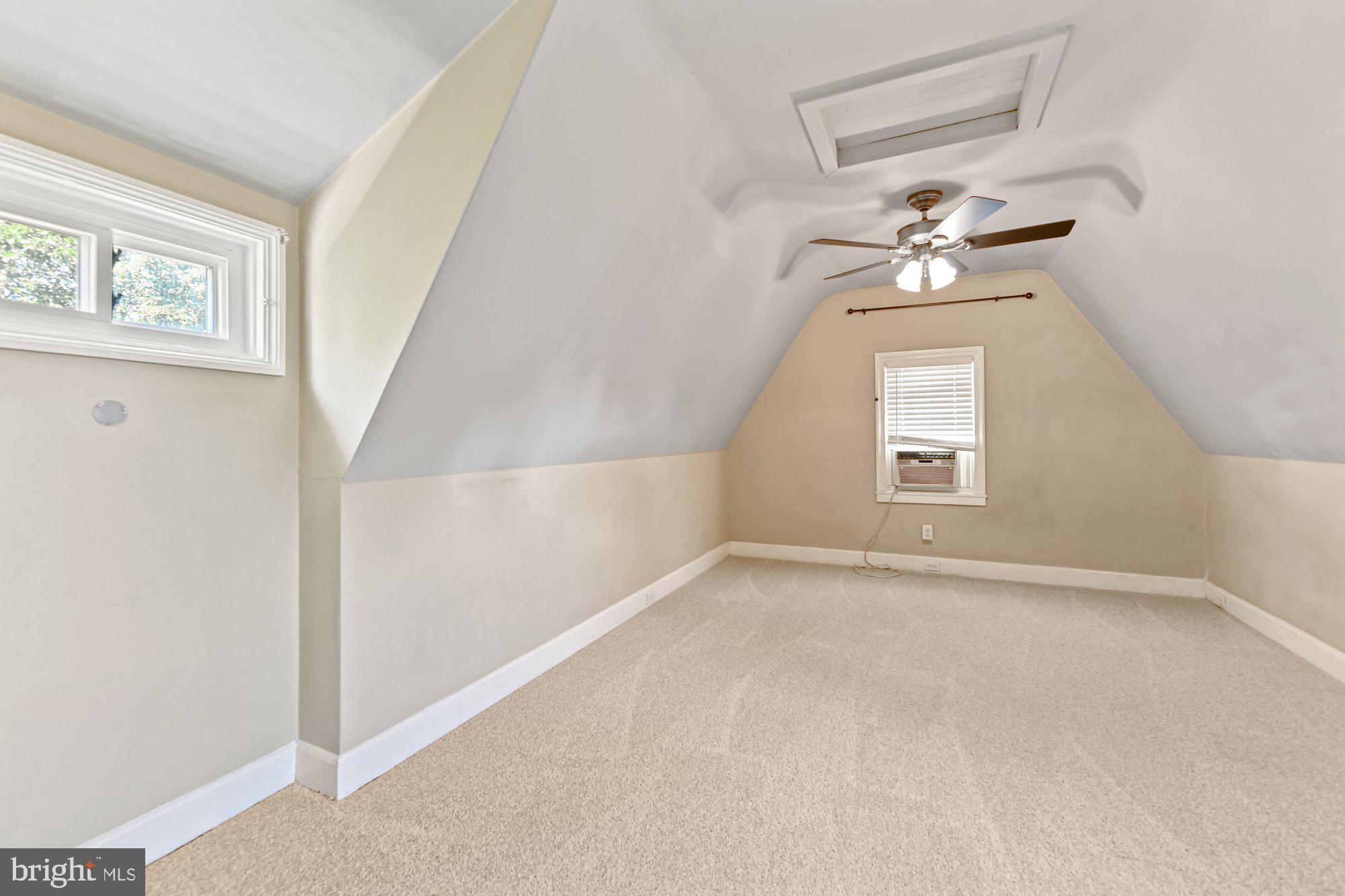 OLD DUNDALK - Residential