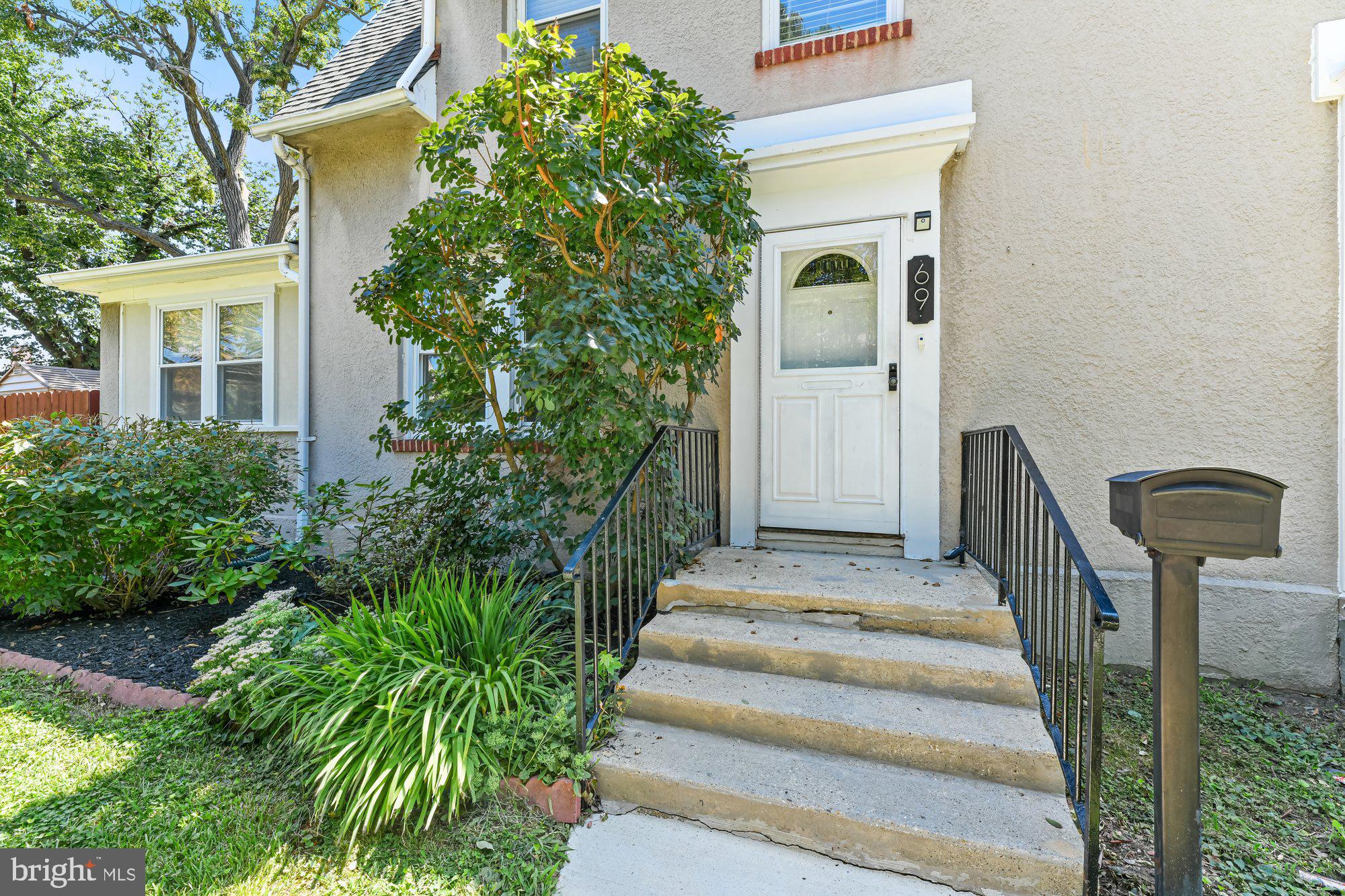 OLD DUNDALK - Residential