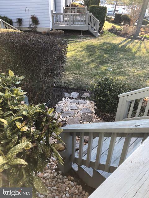 BAYSIDE MARINA - Residential Lease