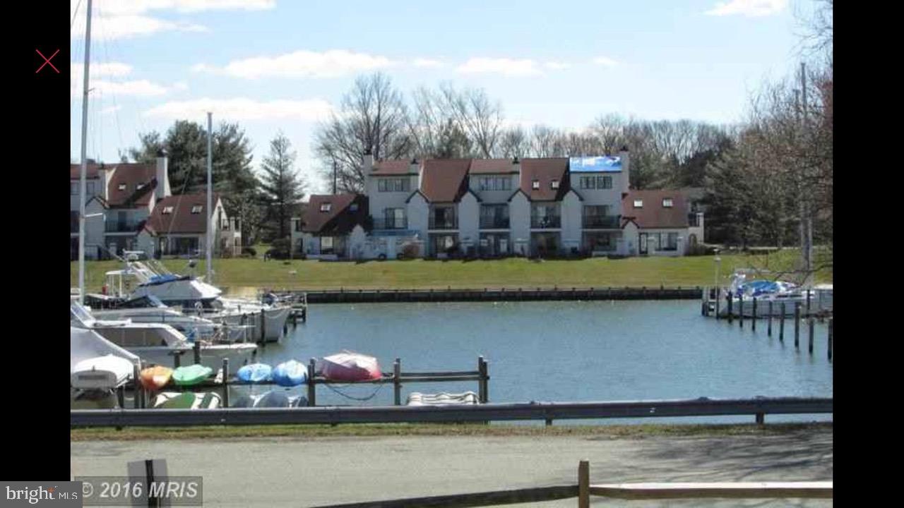 BAYSIDE MARINA - Residential Lease