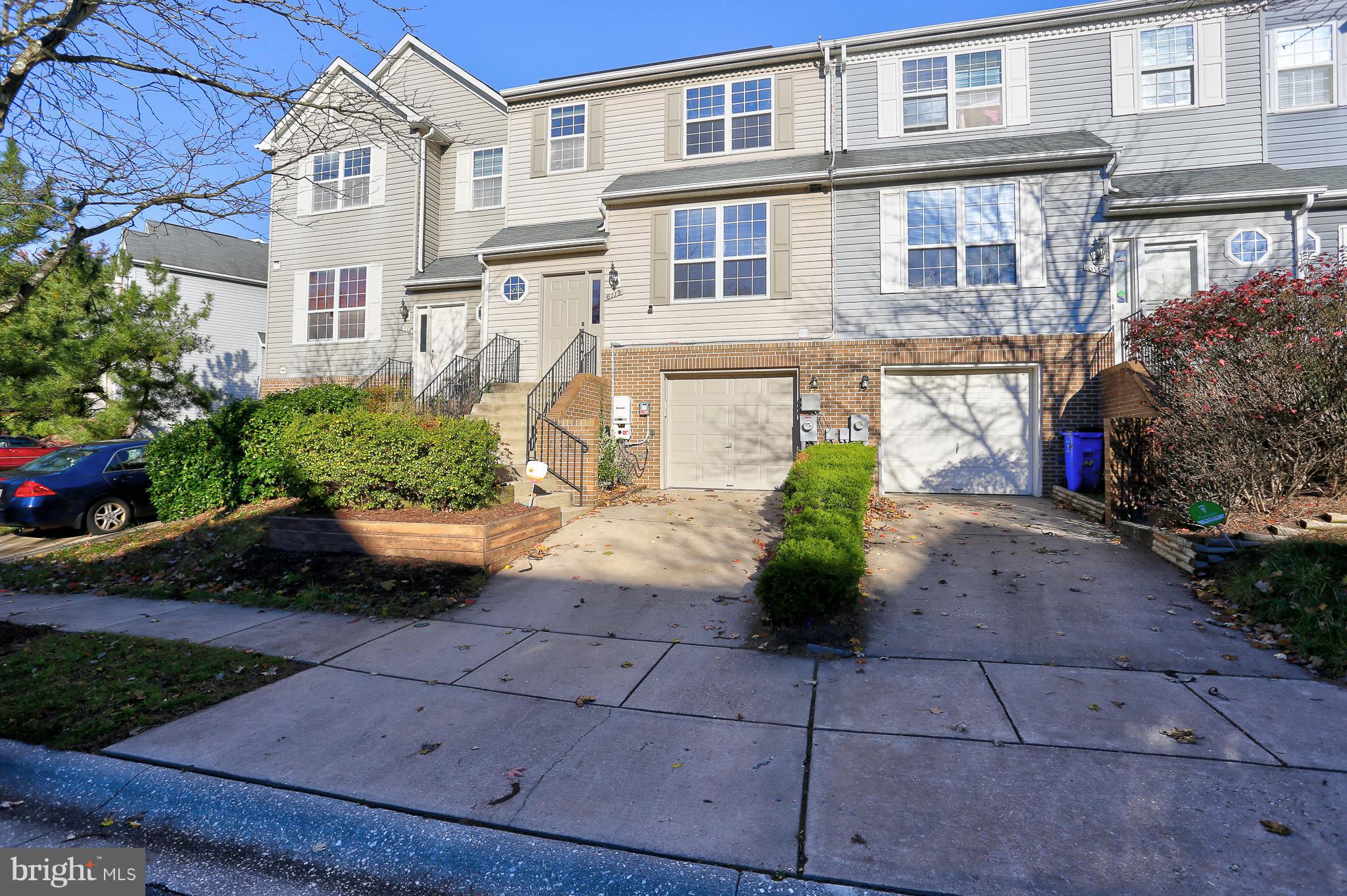 VILLAGE OF LONG REACH - Residential Lease