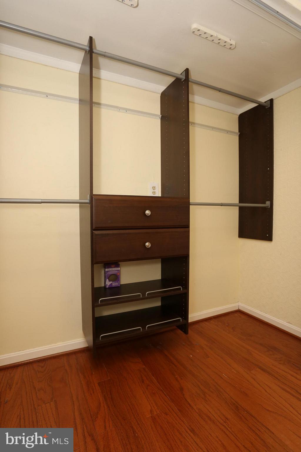 VILLAGE OF LONG REACH - Residential Lease