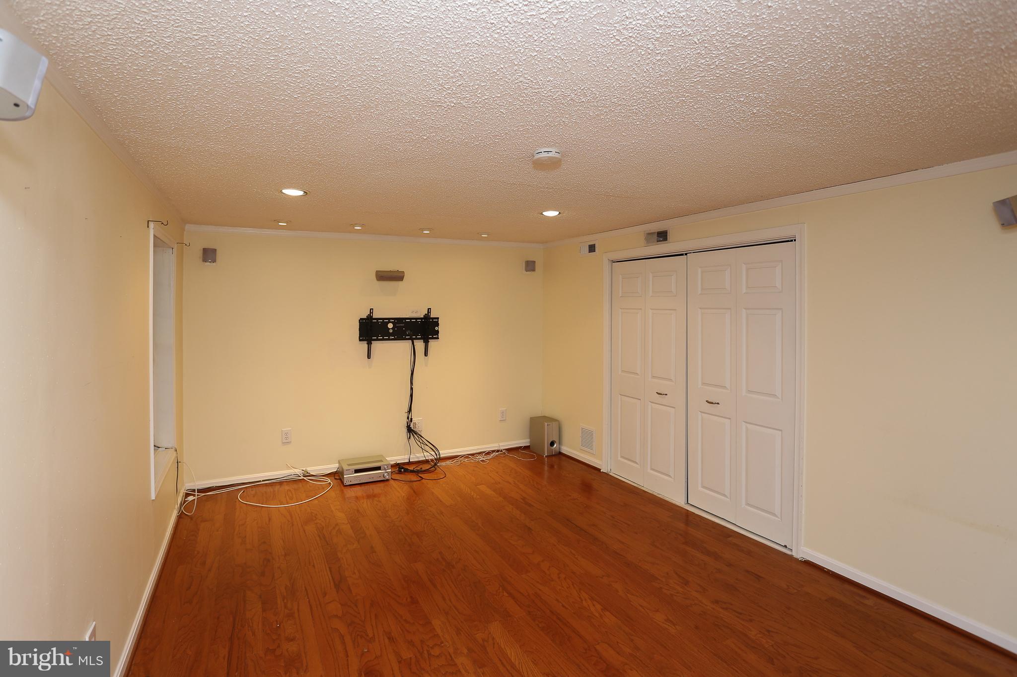 VILLAGE OF LONG REACH - Residential Lease