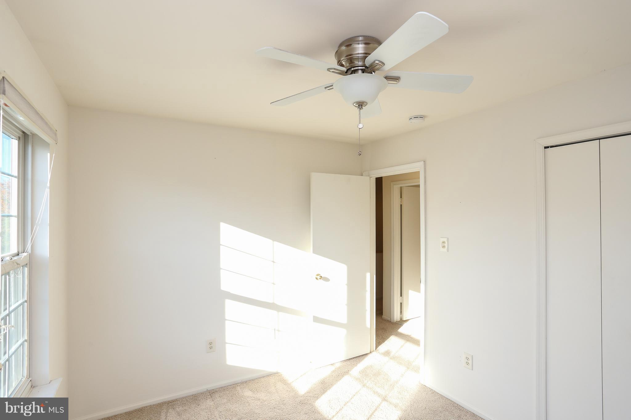 VILLAGE OF LONG REACH - Residential Lease