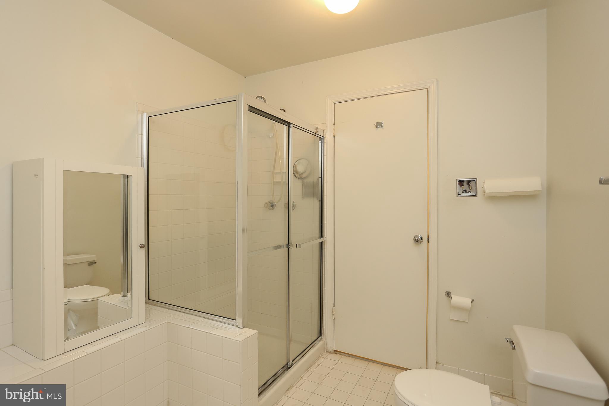 VILLAGE OF LONG REACH - Residential Lease