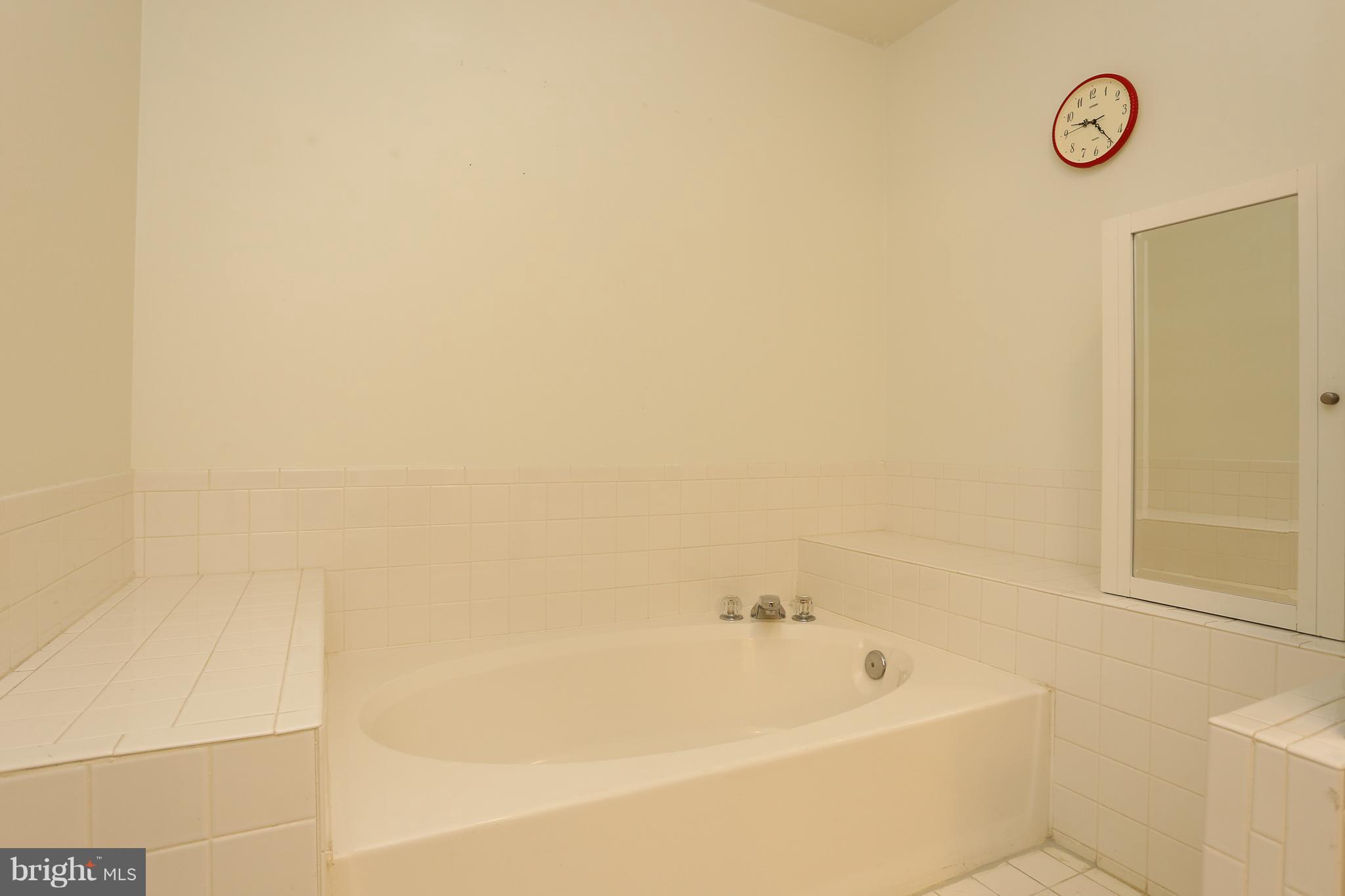 VILLAGE OF LONG REACH - Residential Lease