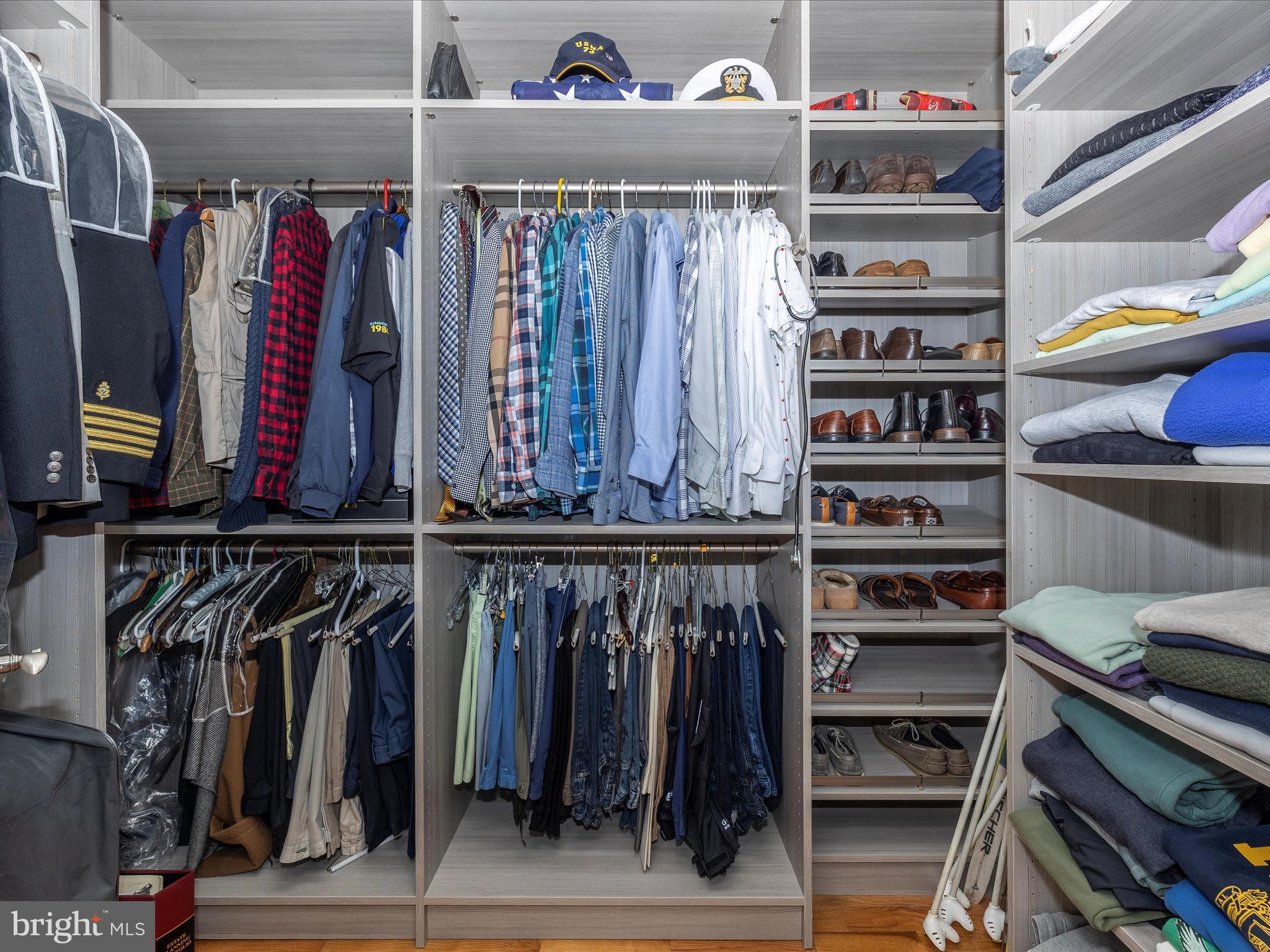 BLOODY POINT FARM - Residential