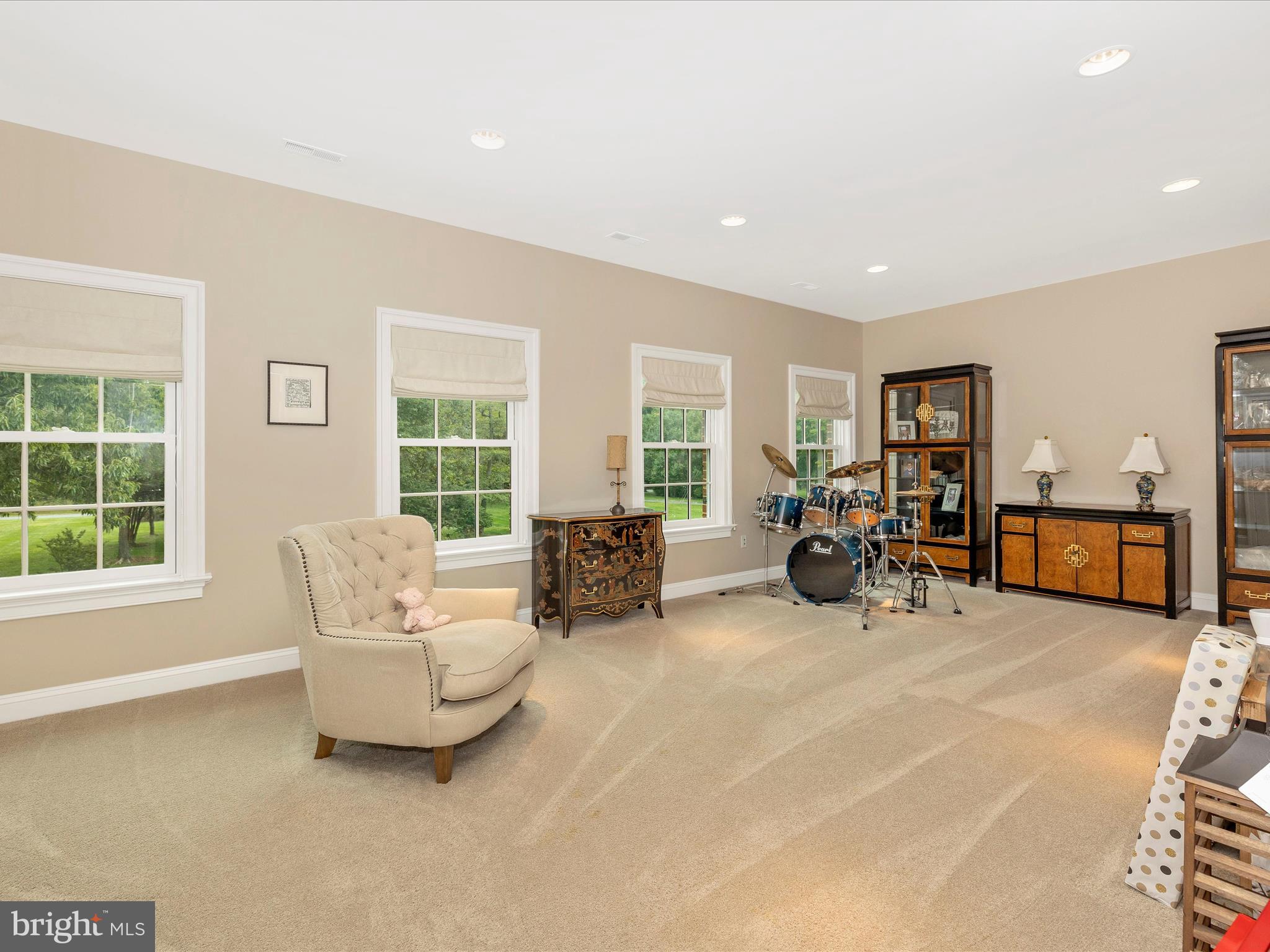 BLOODY POINT FARM - Residential