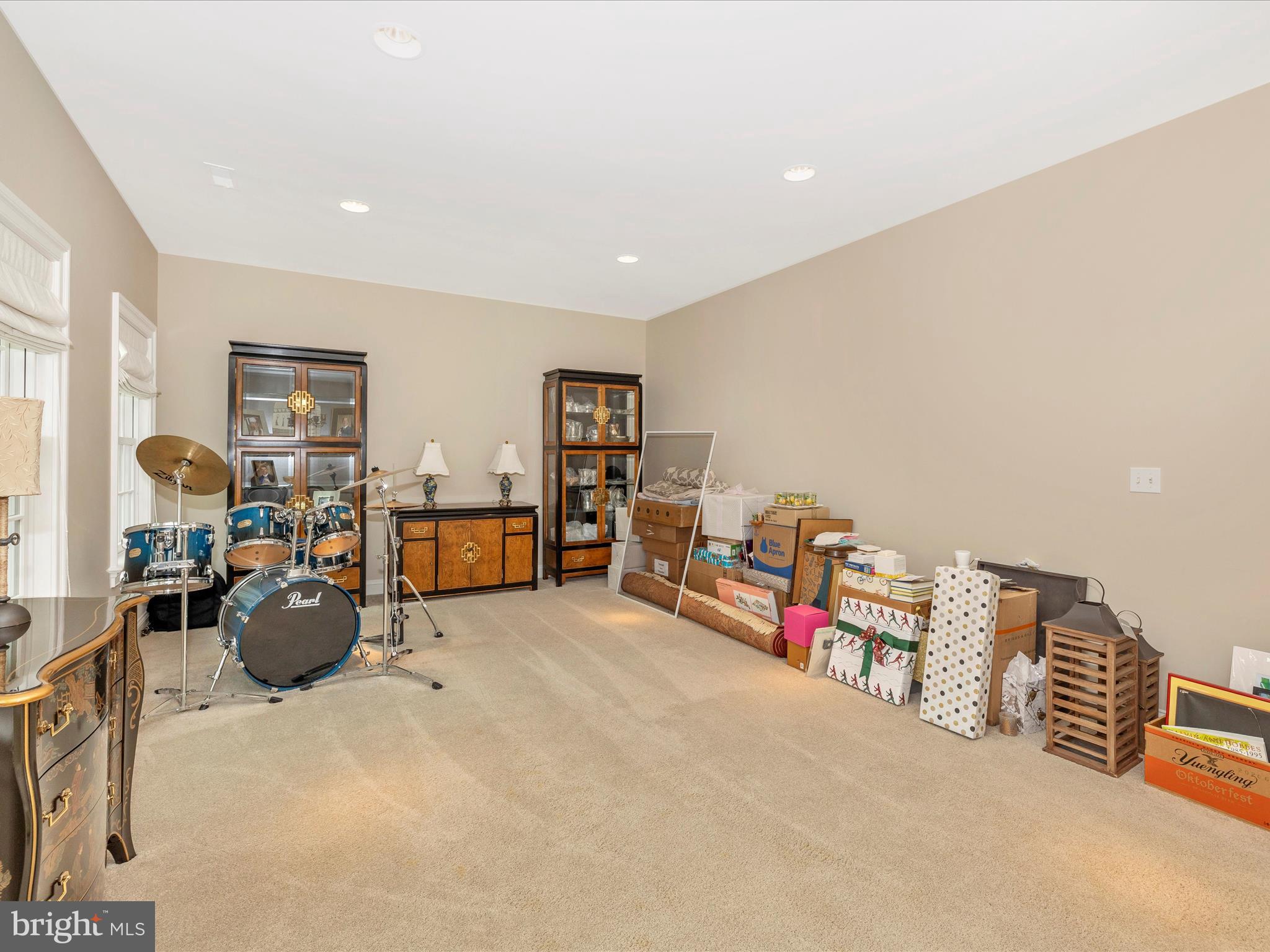 BLOODY POINT FARM - Residential