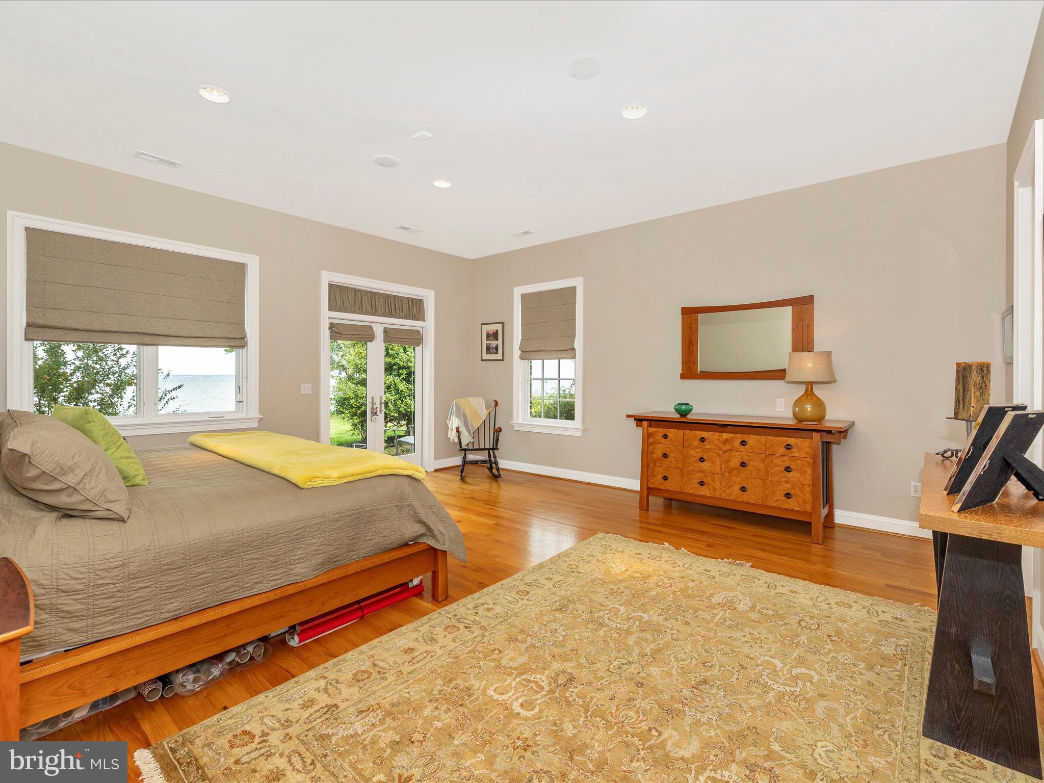 BLOODY POINT FARM - Residential