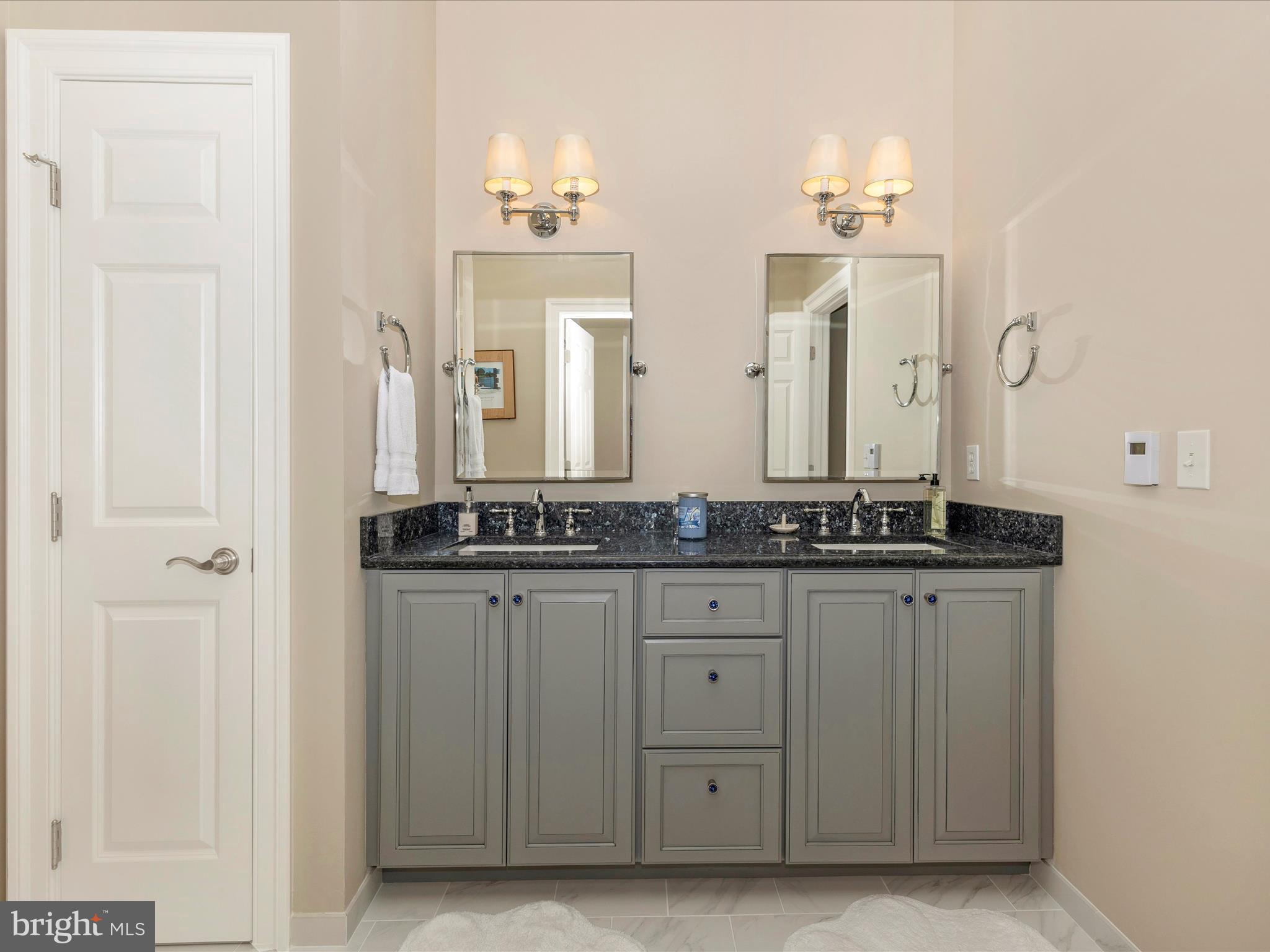 BLOODY POINT FARM - Residential