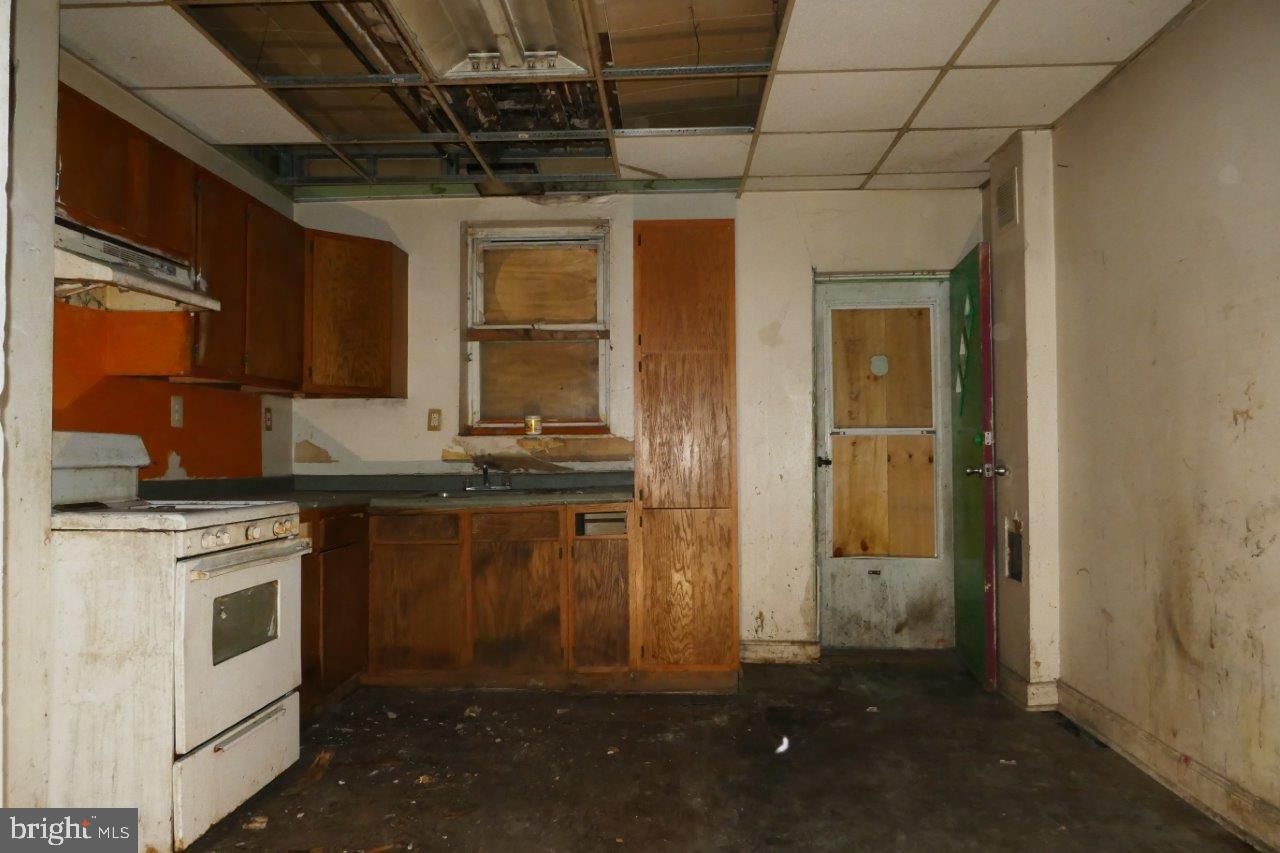 HIGHLANDTOWN - Residential