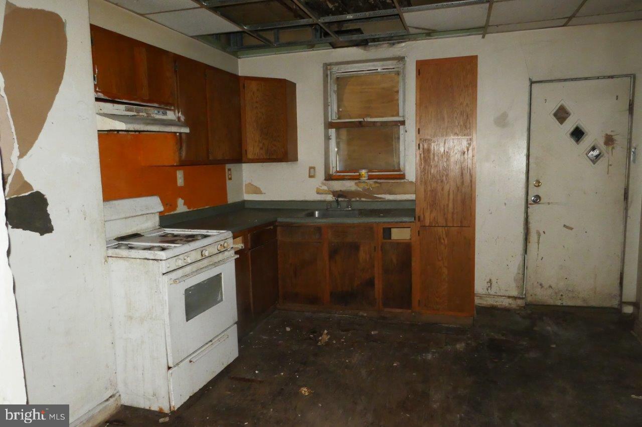 HIGHLANDTOWN - Residential