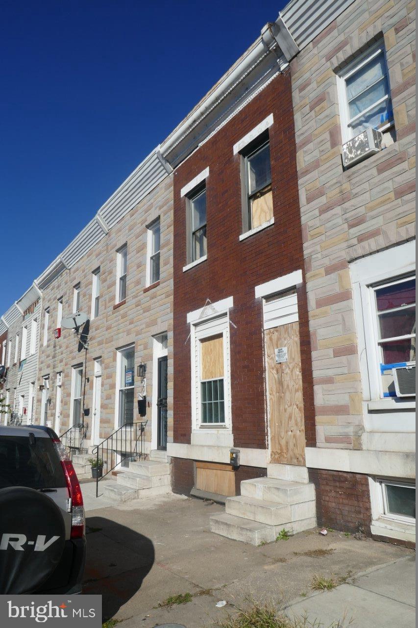 HIGHLANDTOWN - Residential
