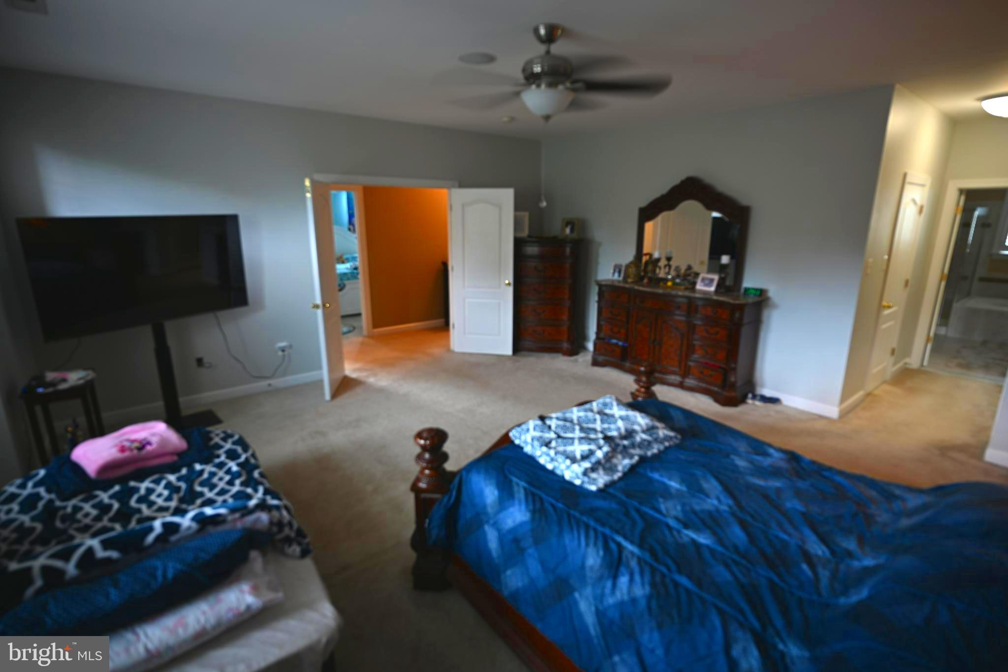 ORCHARD CROSSING - Residential