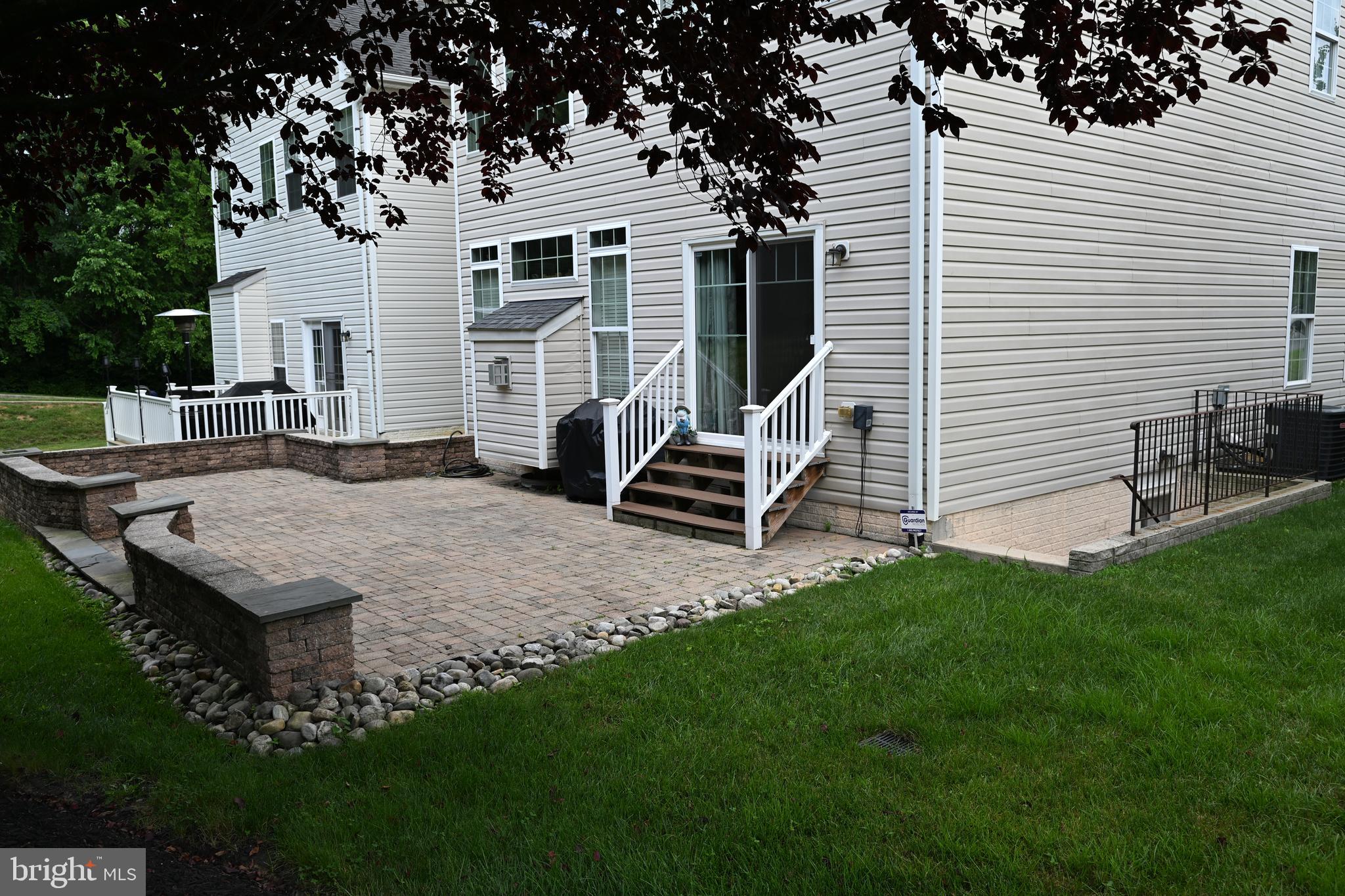 ORCHARD CROSSING - Residential