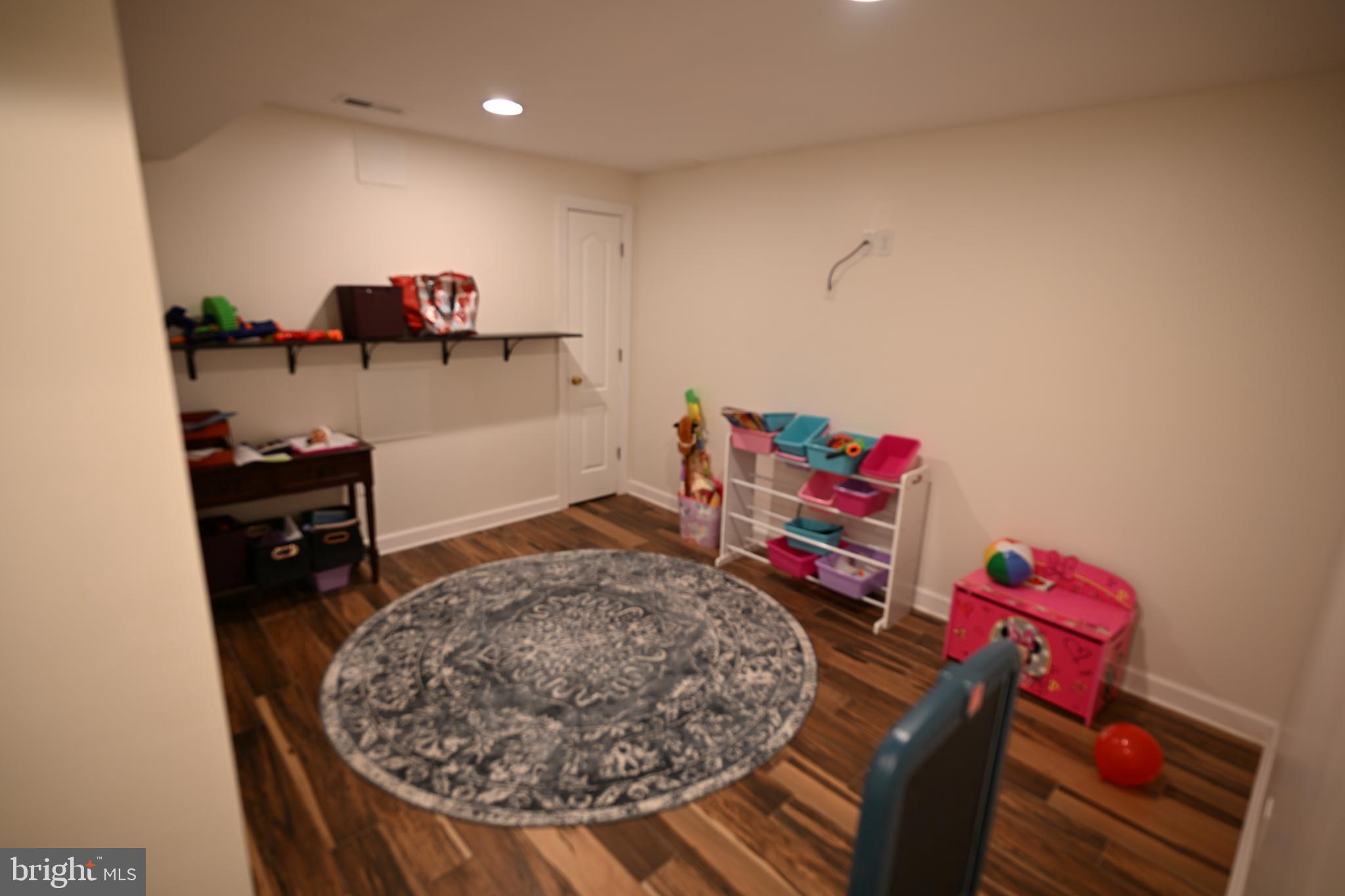 ORCHARD CROSSING - Residential