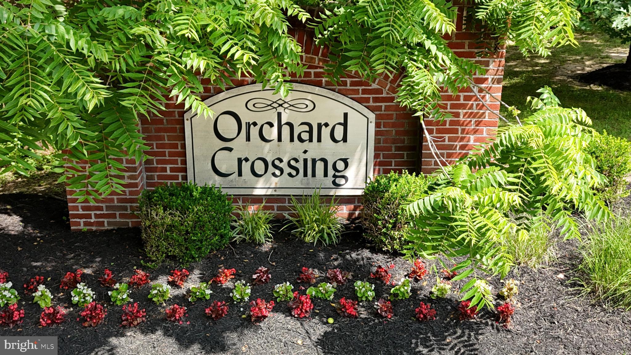ORCHARD CROSSING - Residential
