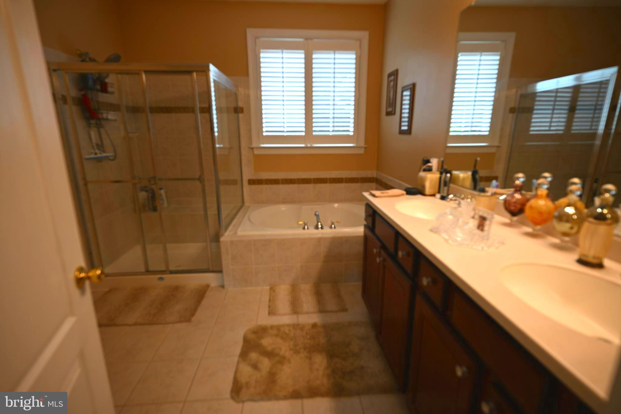 ORCHARD CROSSING - Residential