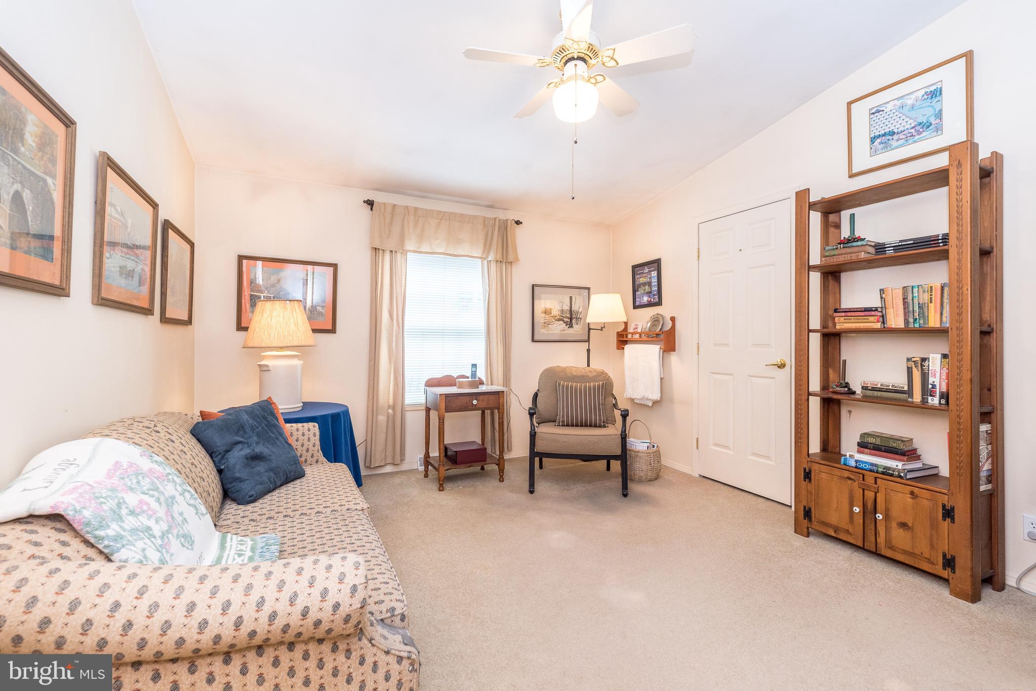 QUIET ACRES - Residential