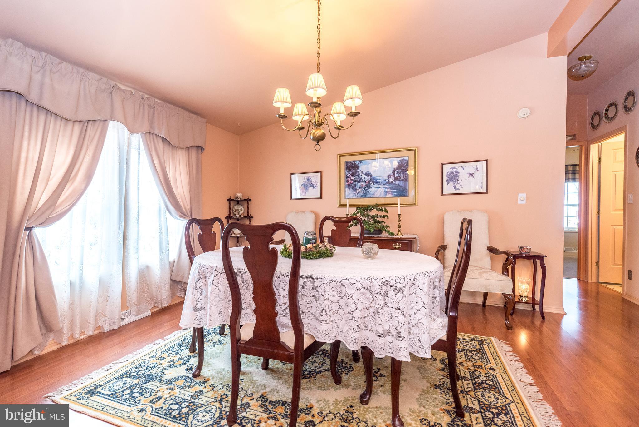 QUIET ACRES - Residential