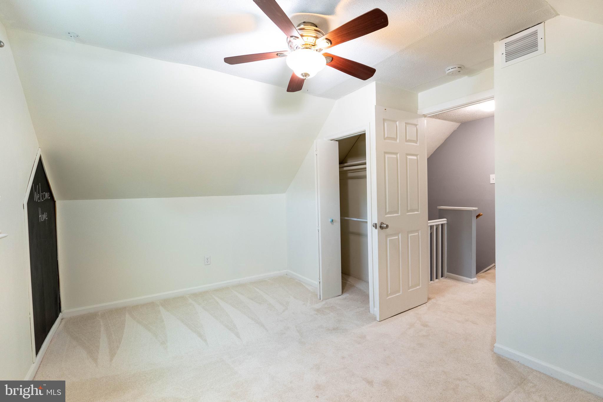 GRANDVIEW ESTS - Residential Lease