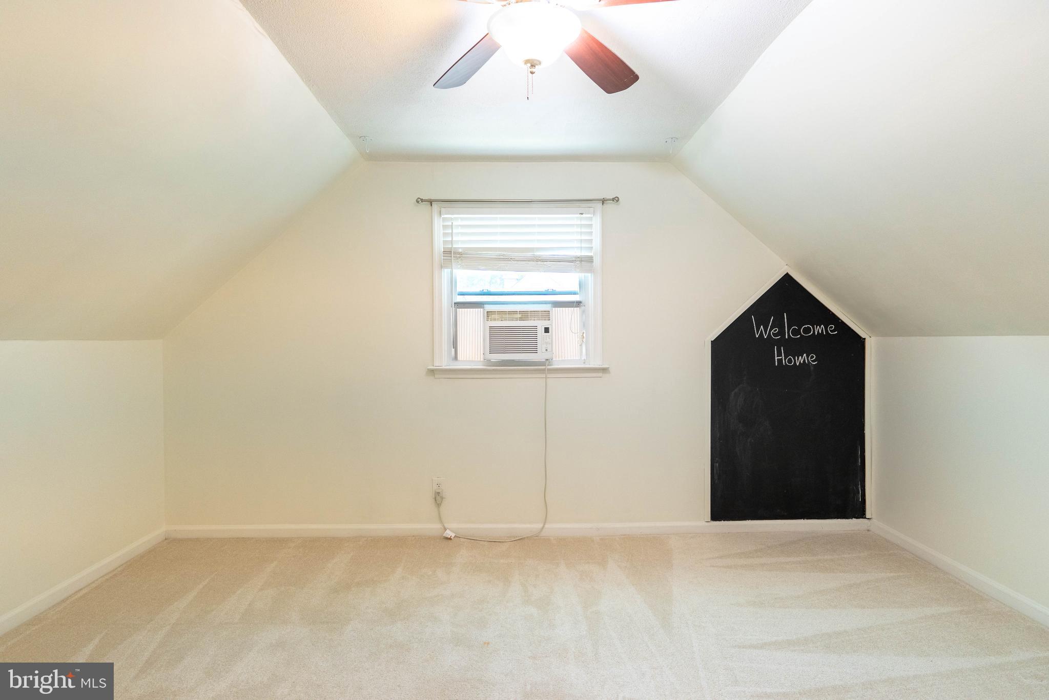 GRANDVIEW ESTS - Residential Lease