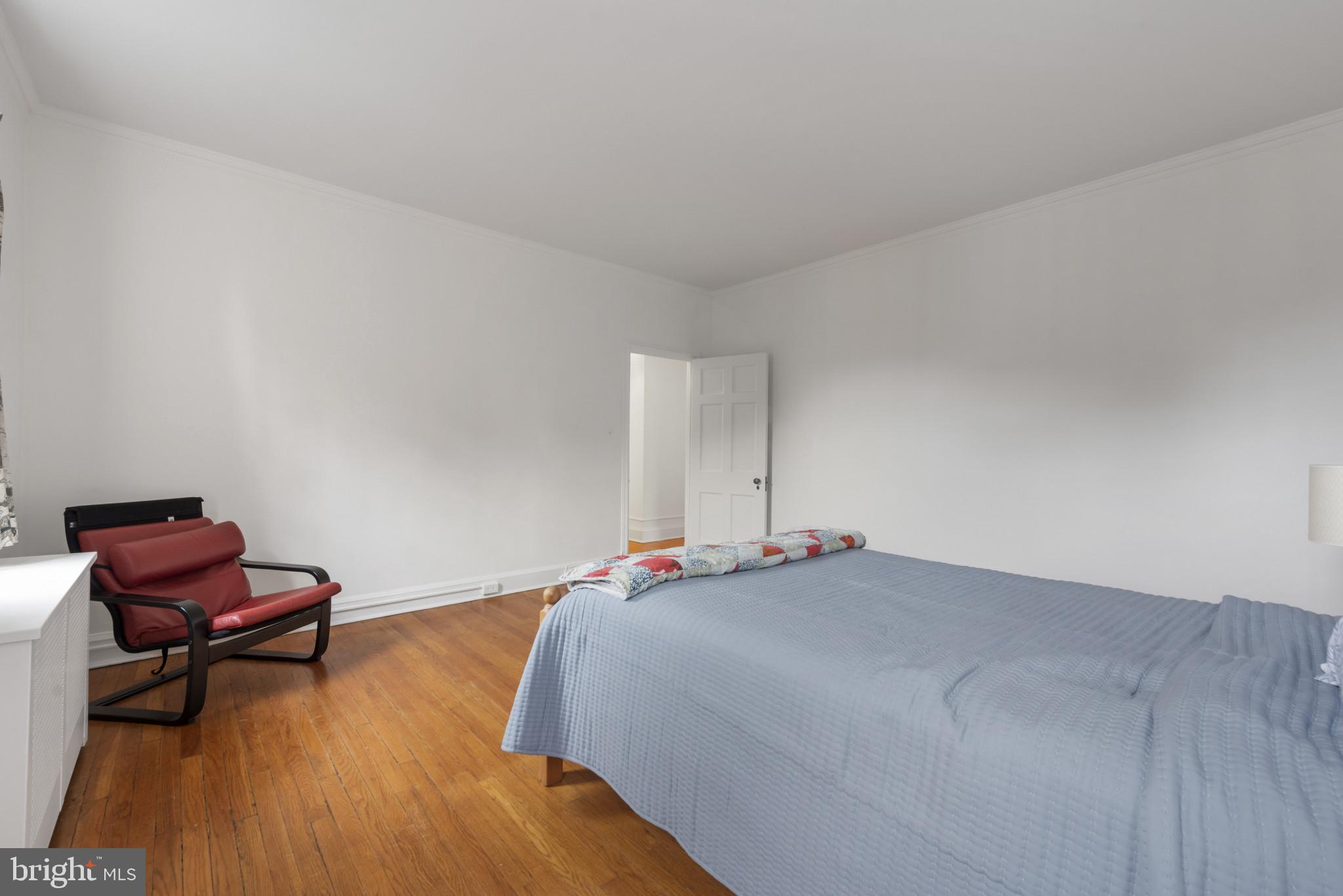 ROLAND PARK - Residential