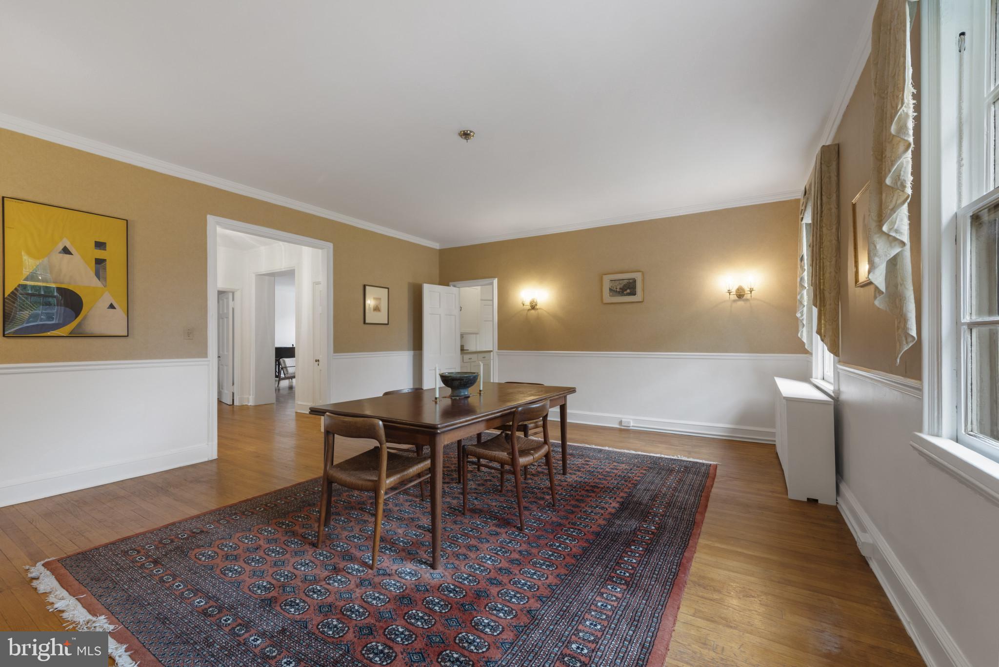 ROLAND PARK - Residential