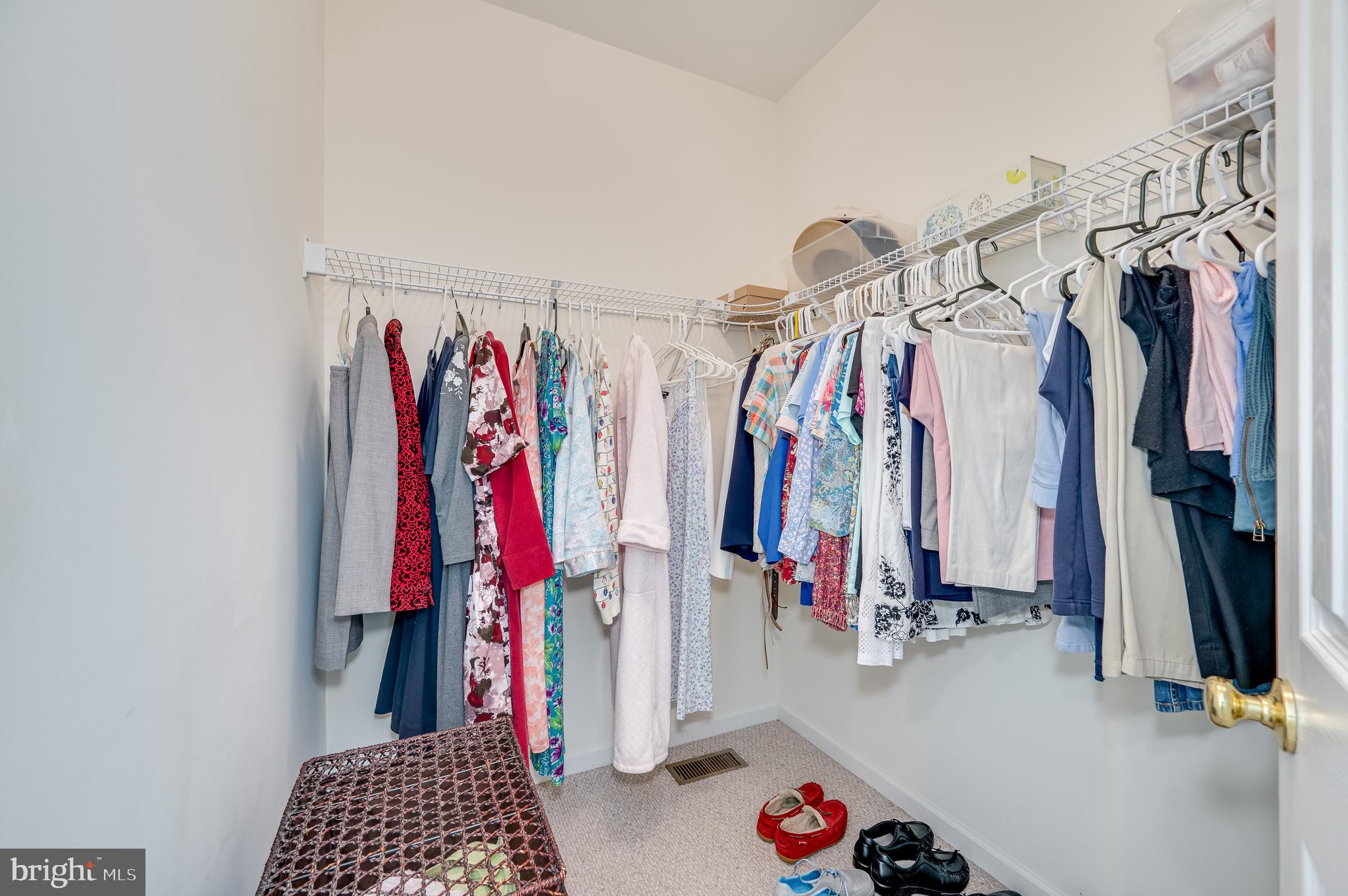 BRIDLE CREEK - Residential