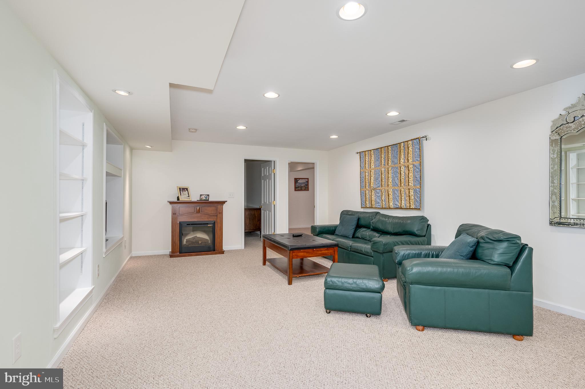 BRIDLE CREEK - Residential