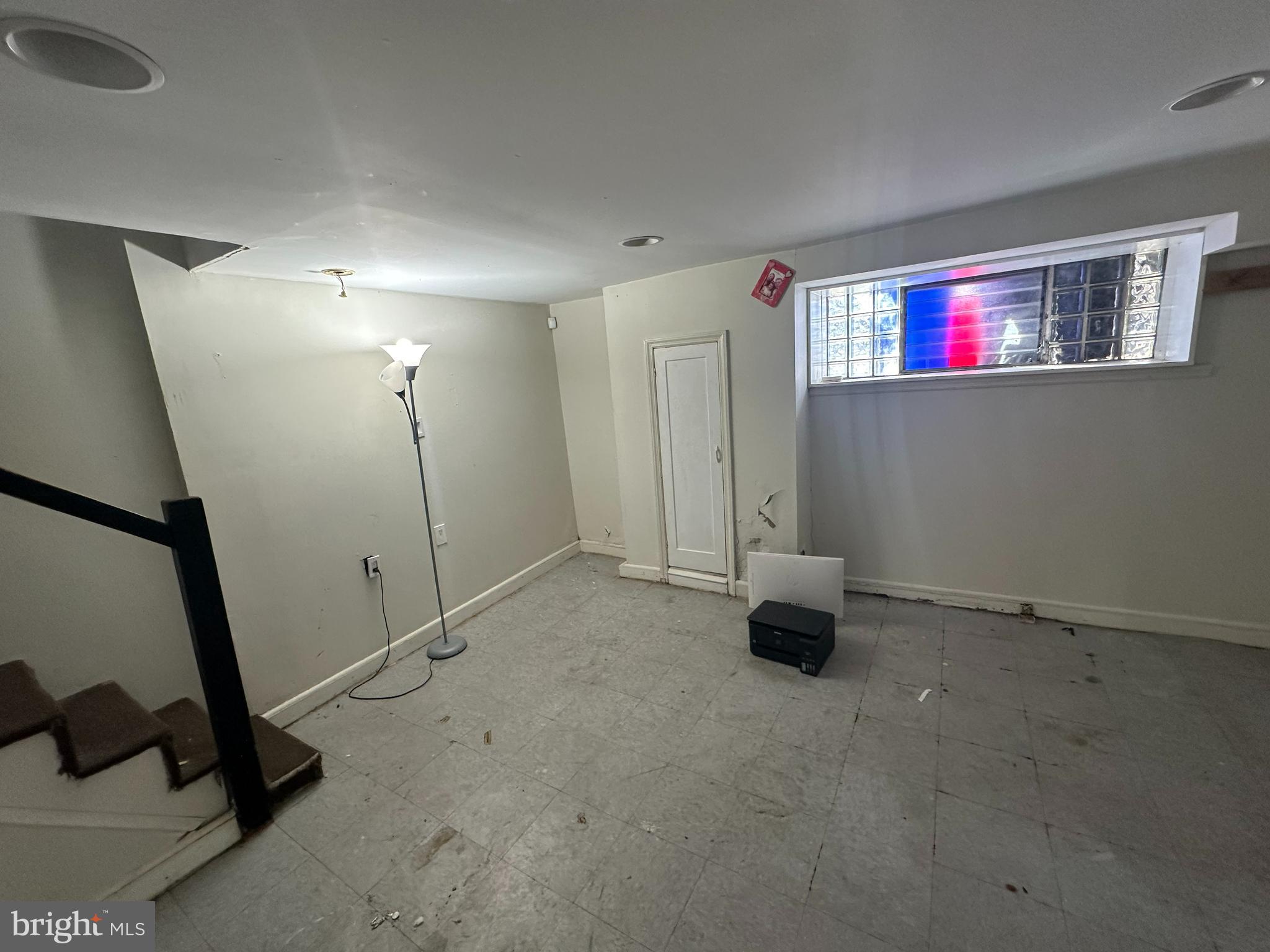 MAYFAIR (WEST) - Residential