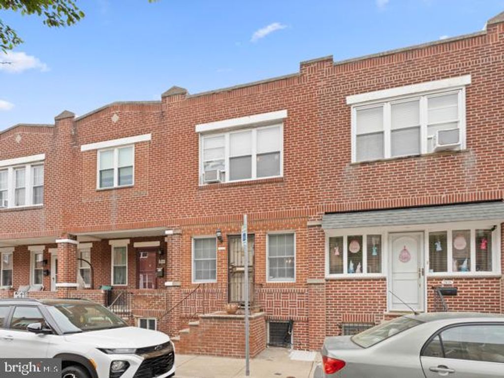 Photo of 2833 S 12th Street, PHILADELPHIA, PA 19148 (MLS # PAPH2562948)
