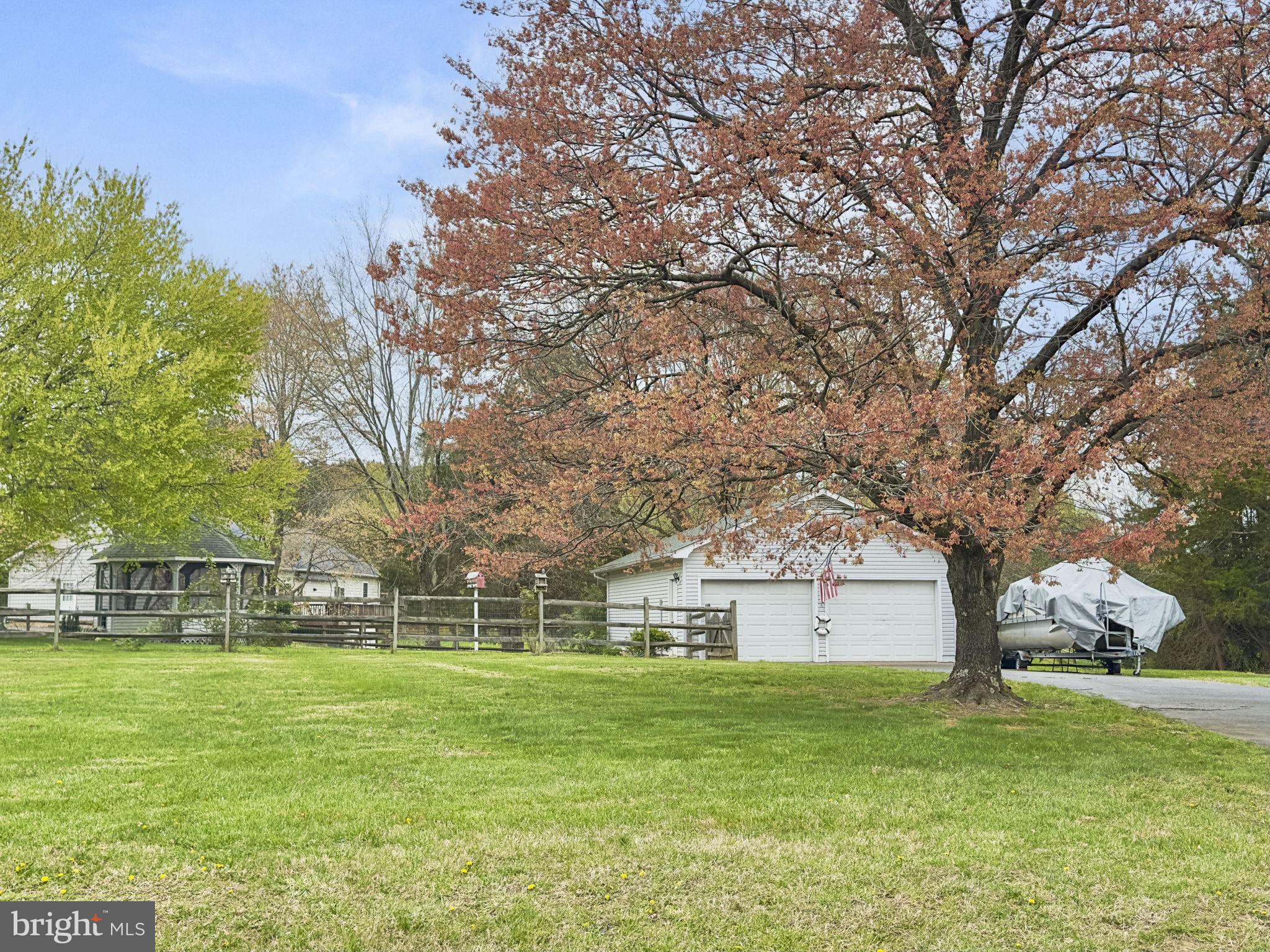 BLUE WATER - Residential