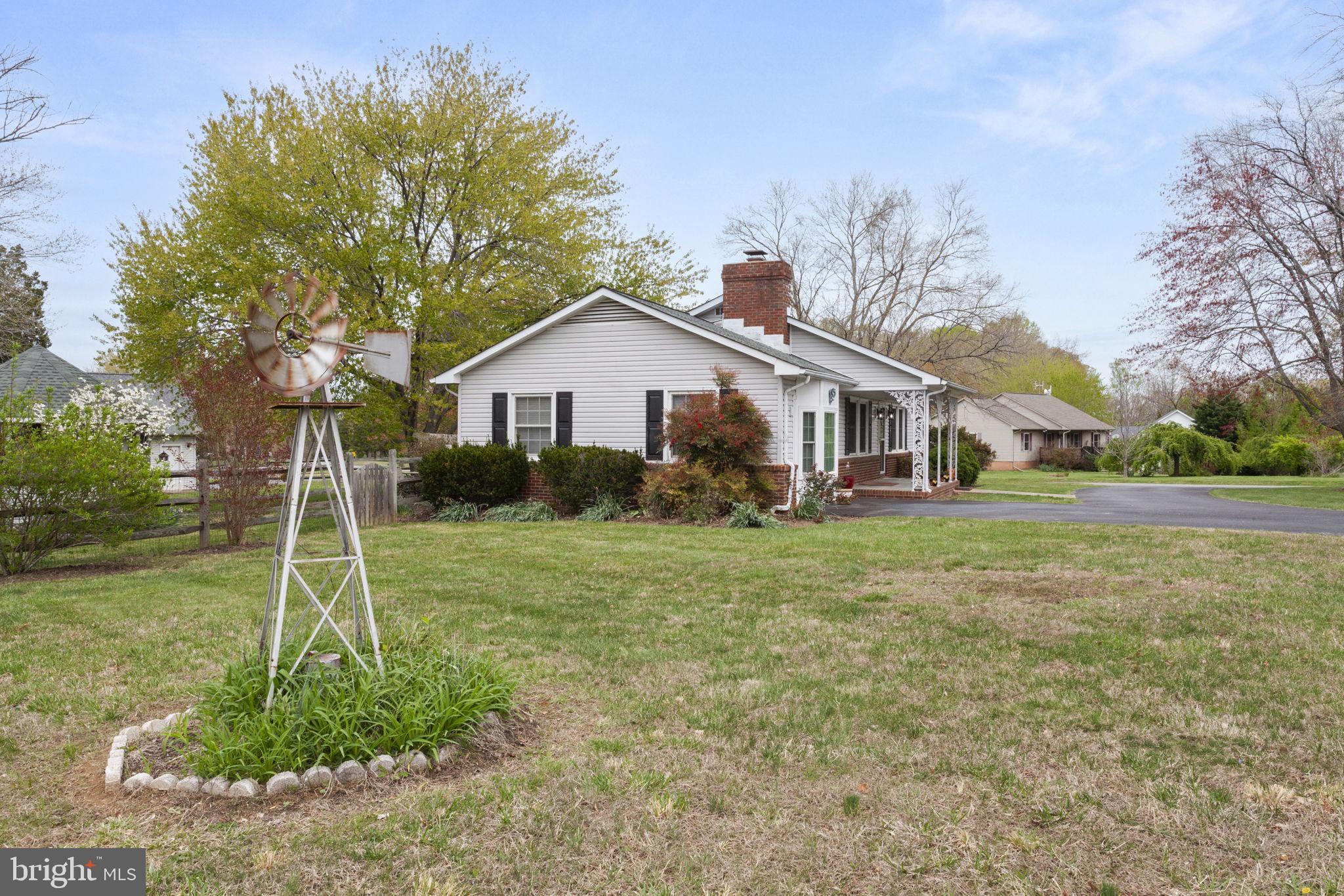 189 BLUEWATER BOULEVARD N