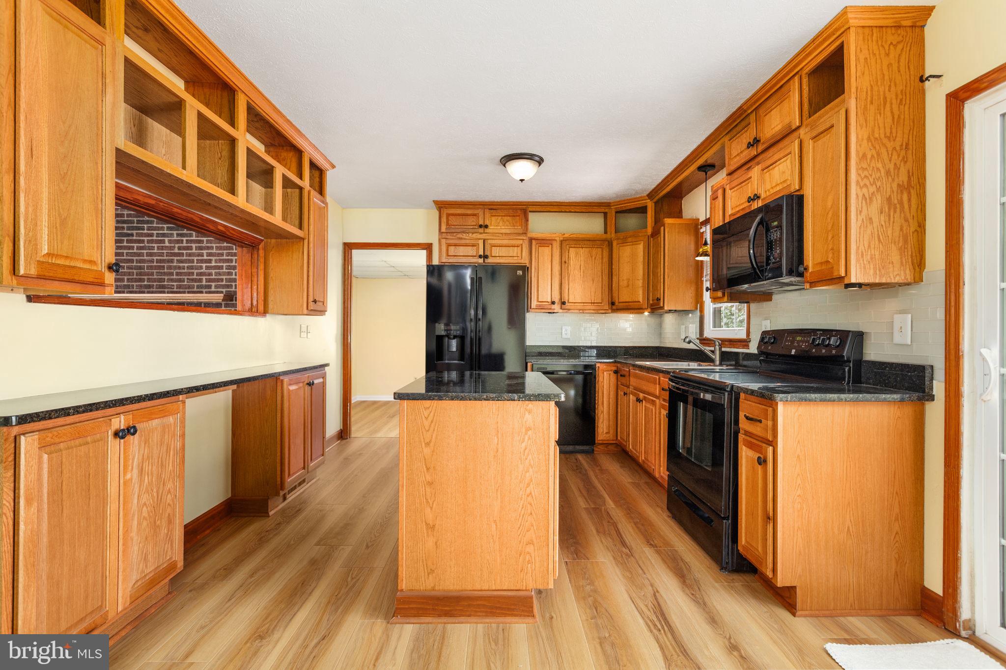 BLUE WATER - Residential