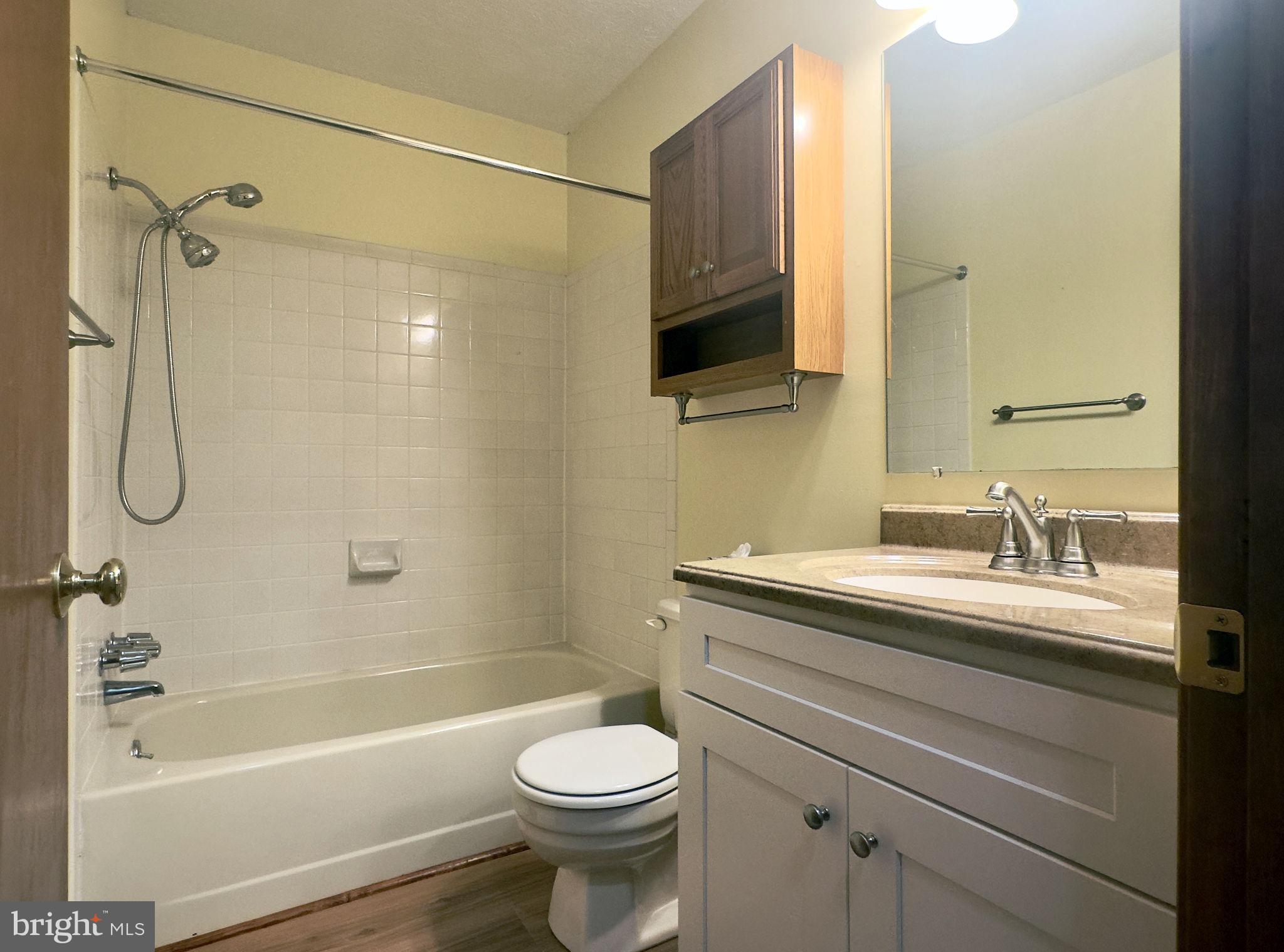 BLUE WATER - Residential