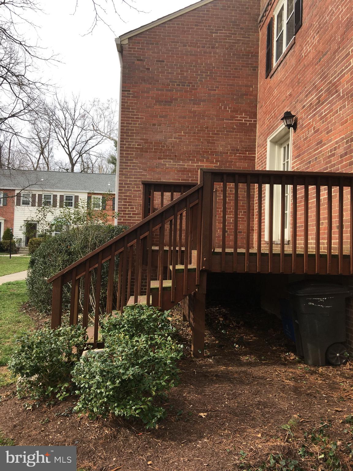 KENWOOD FOREST - Residential Lease