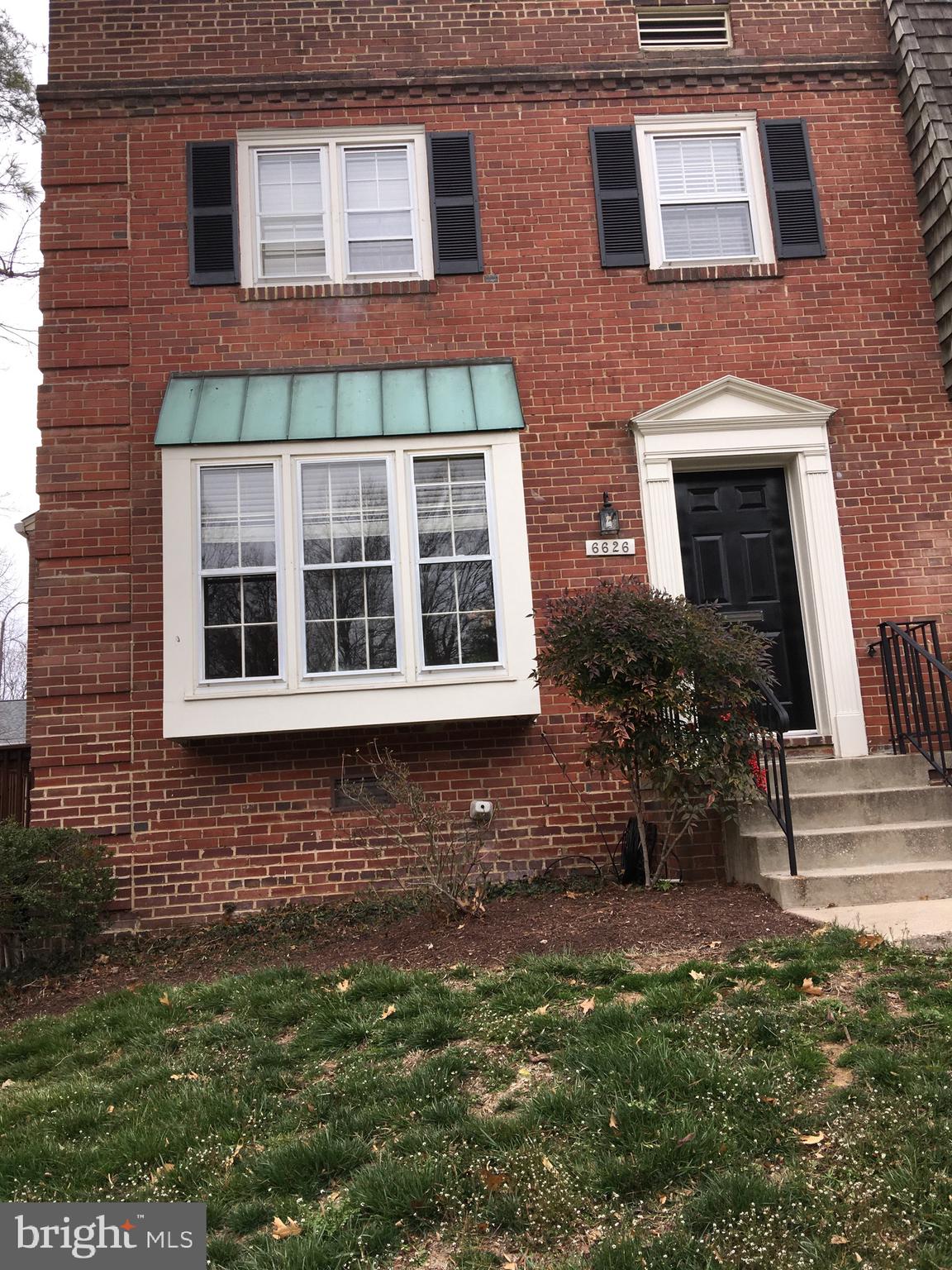 KENWOOD FOREST - Residential Lease