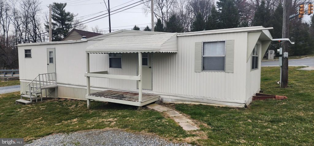 Photo of 188 &amp; 192A STRASBURG PIKE, LANCASTER, PA 17602 (MLS # PALA2031988)