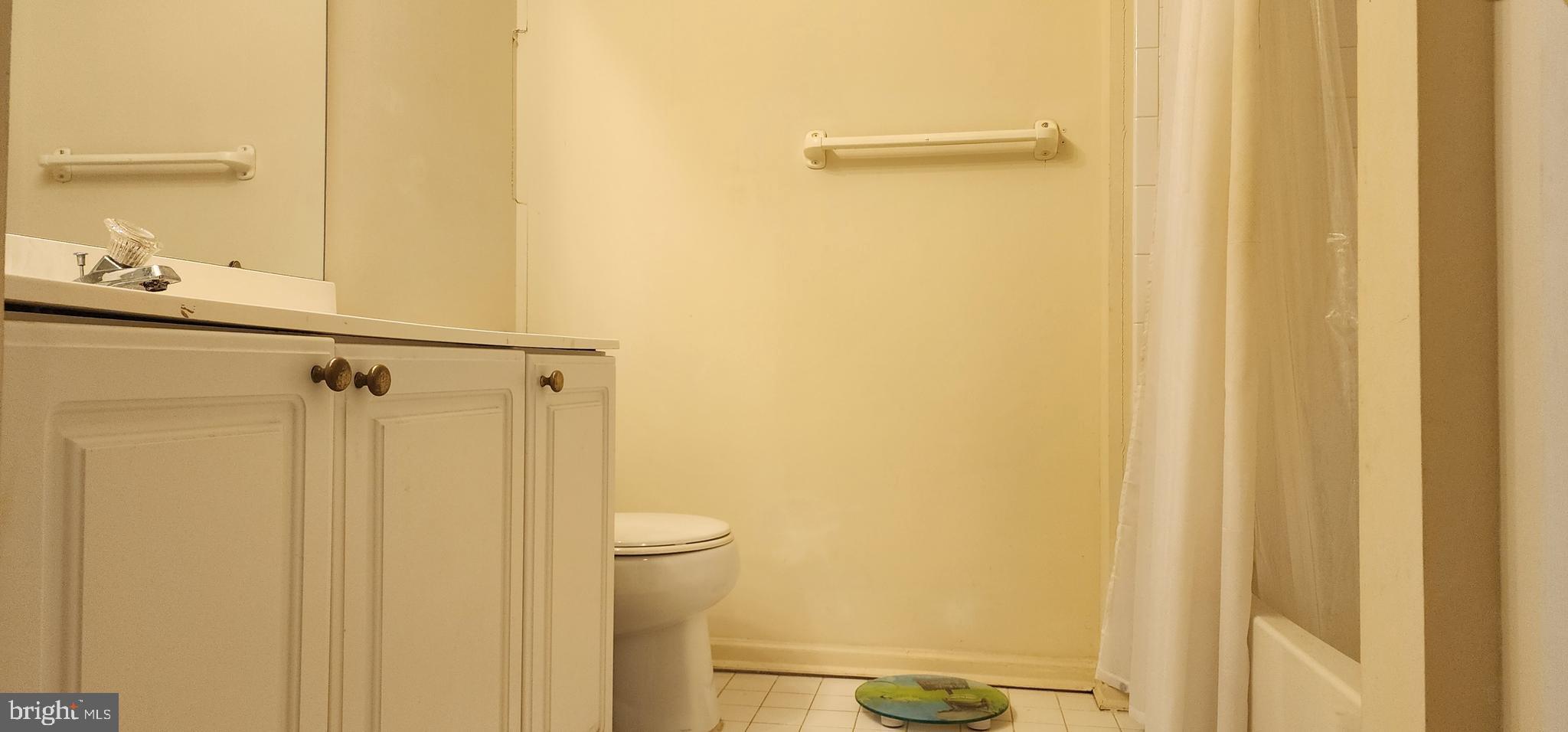 SAVAGE MEADOWS - Residential Lease