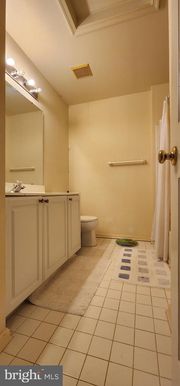 SAVAGE MEADOWS - Residential Lease