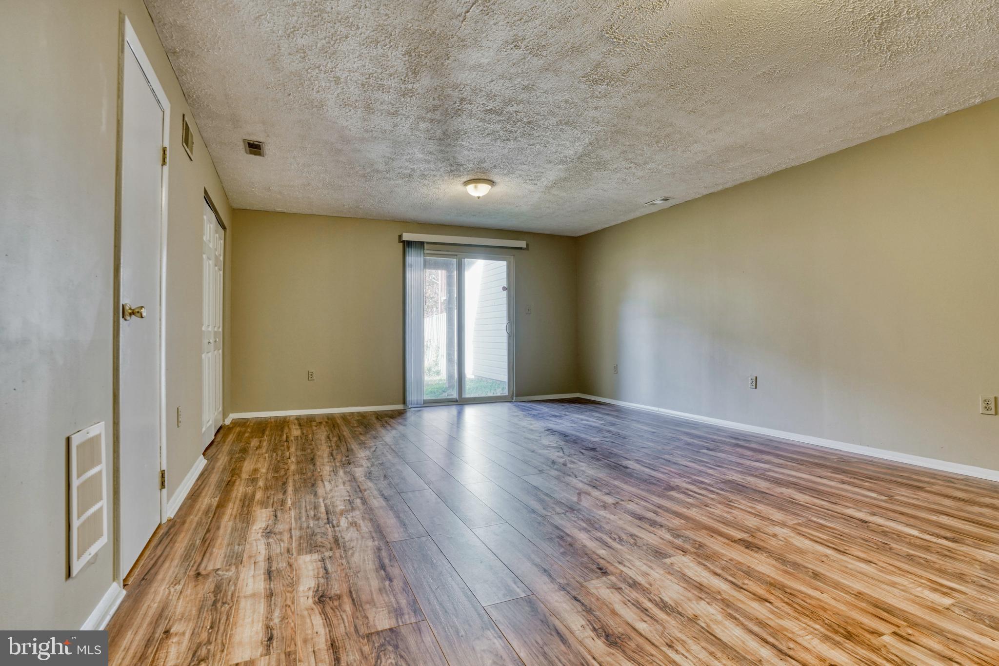 ABINGDON ESTATES - Residential