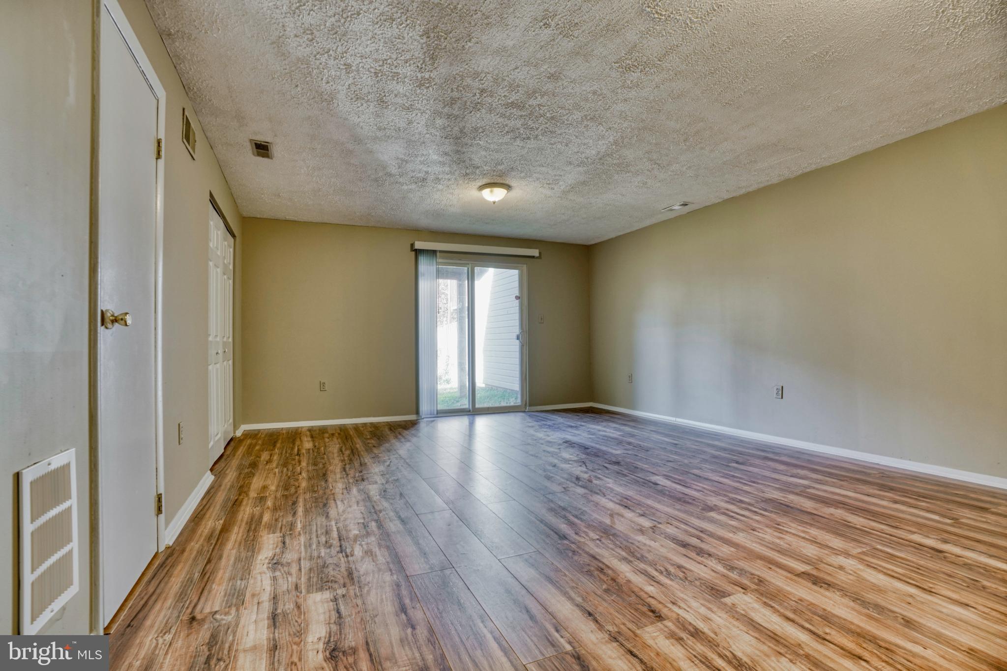 ABINGDON ESTATES - Residential